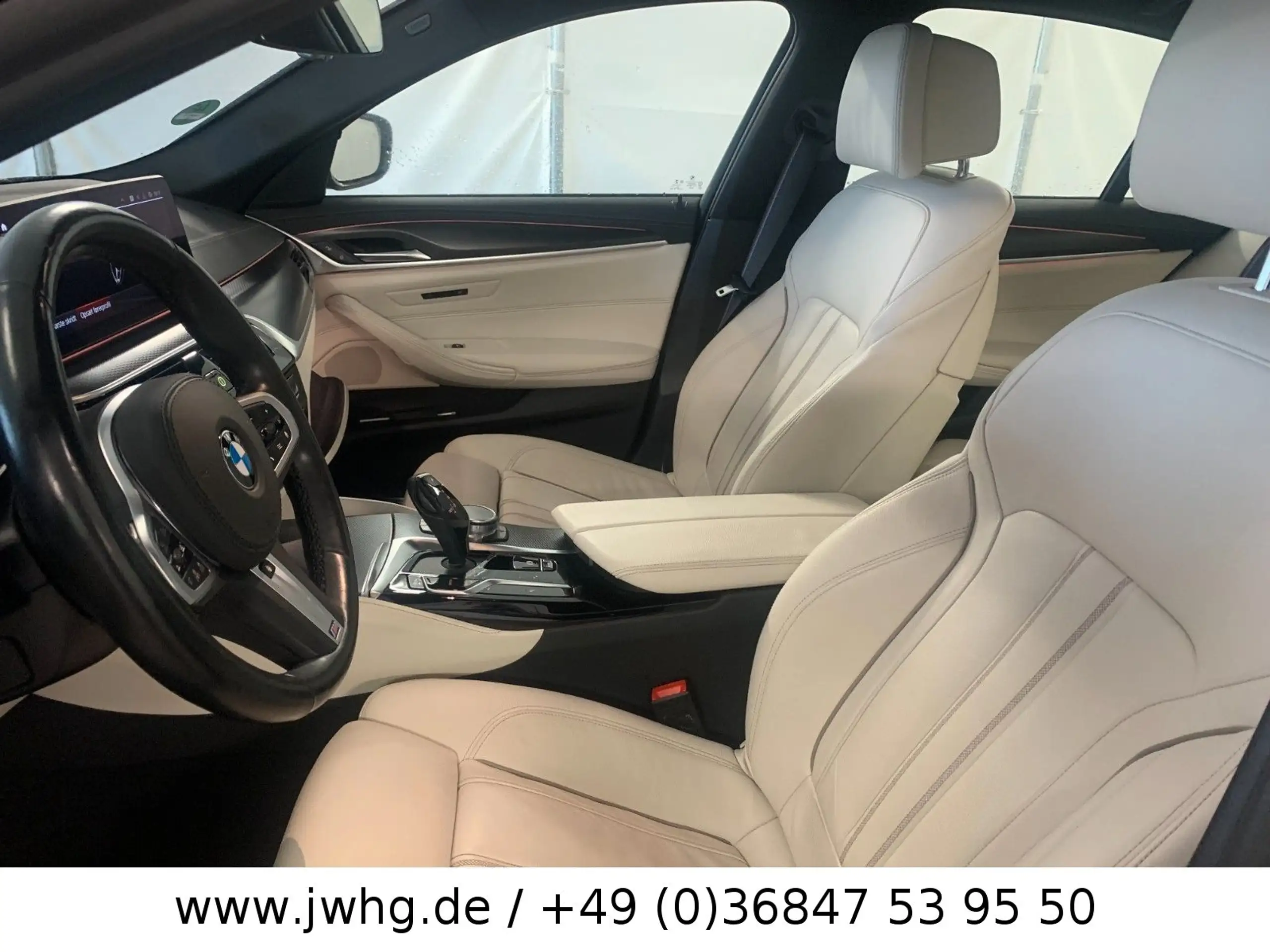 BMW - 530