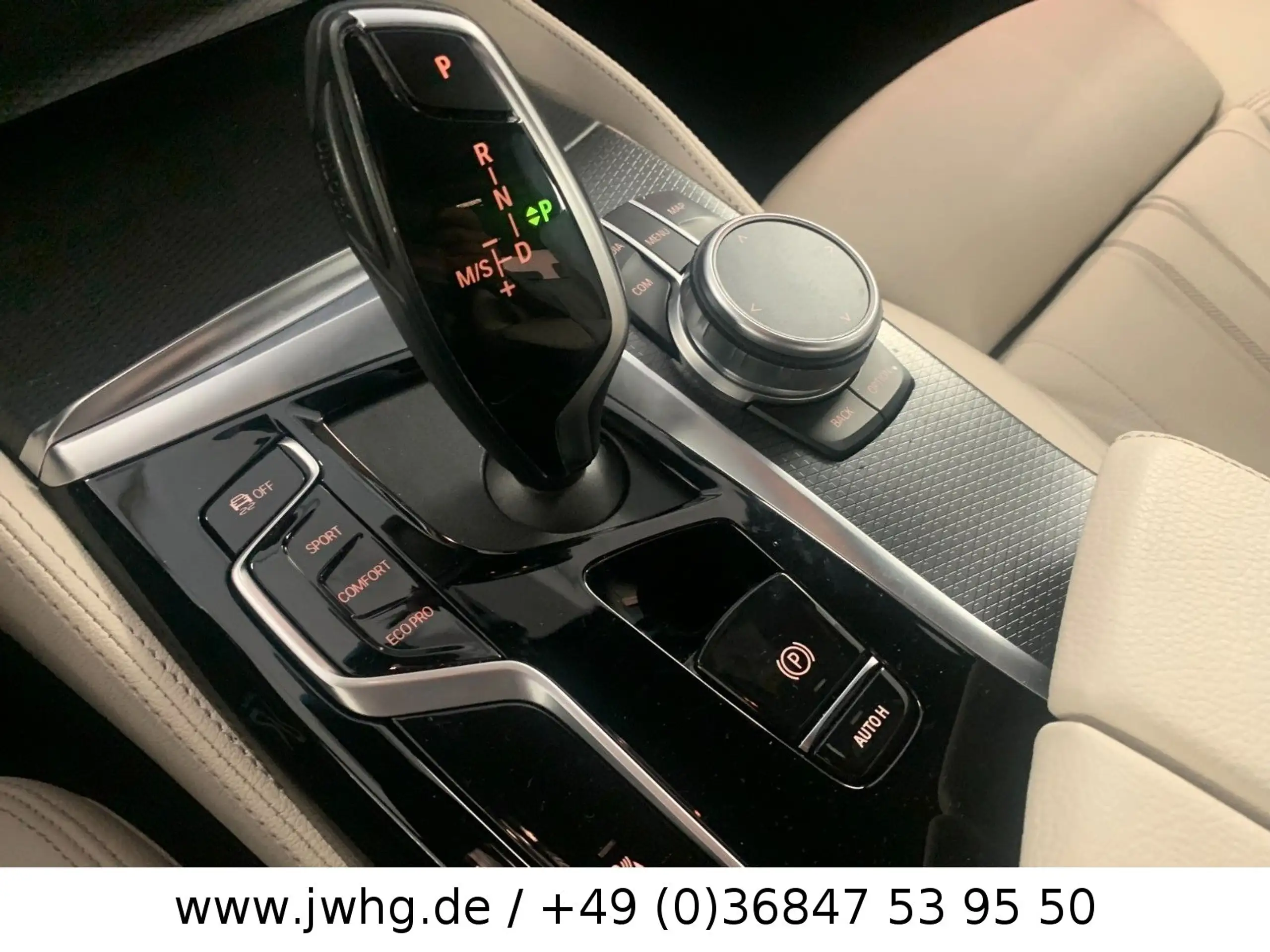 BMW - 530