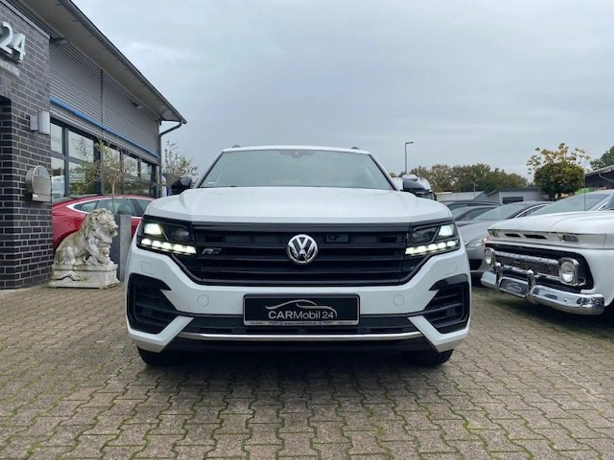 Volkswagen - Touareg