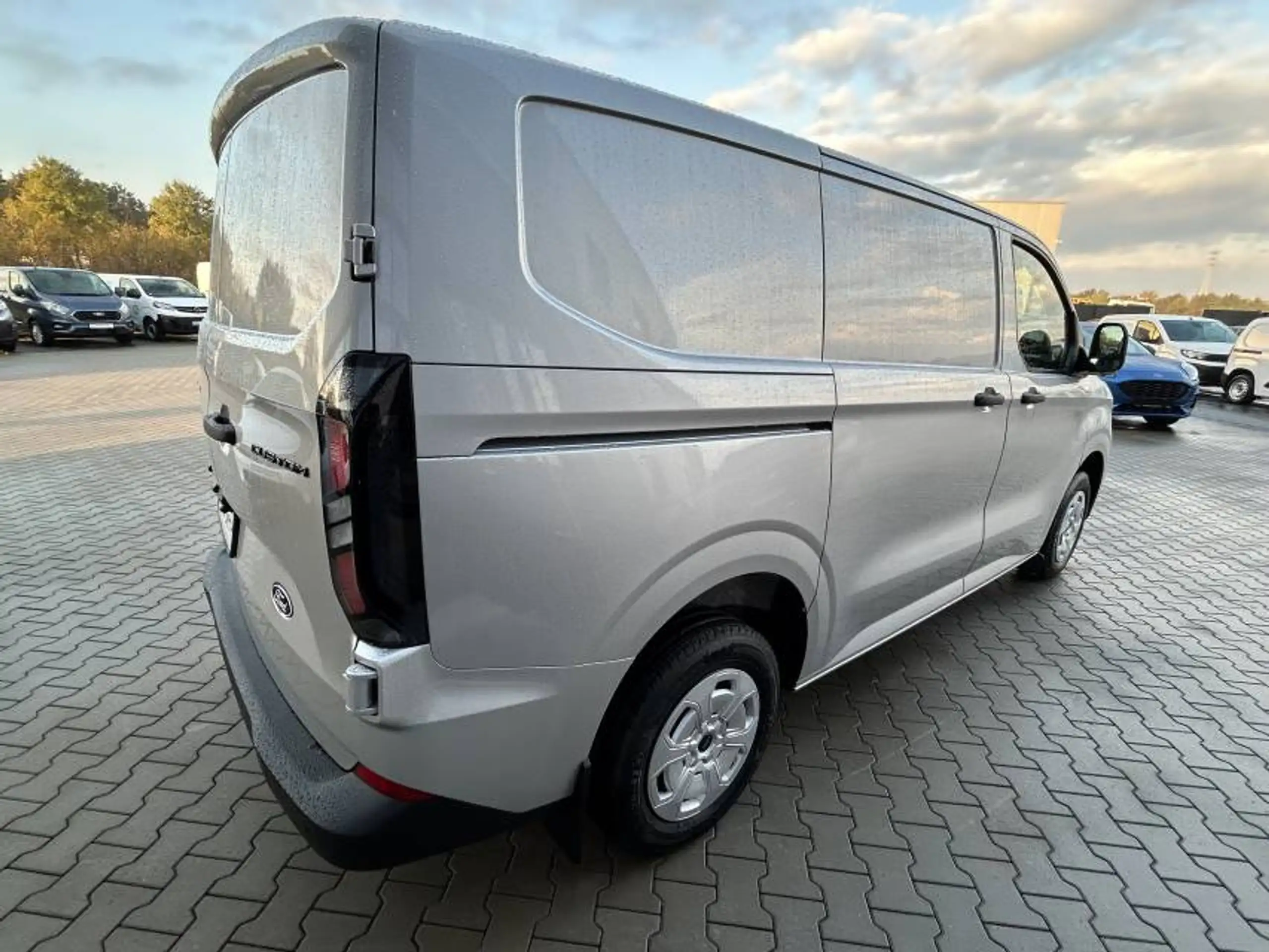 Ford - Transit Custom