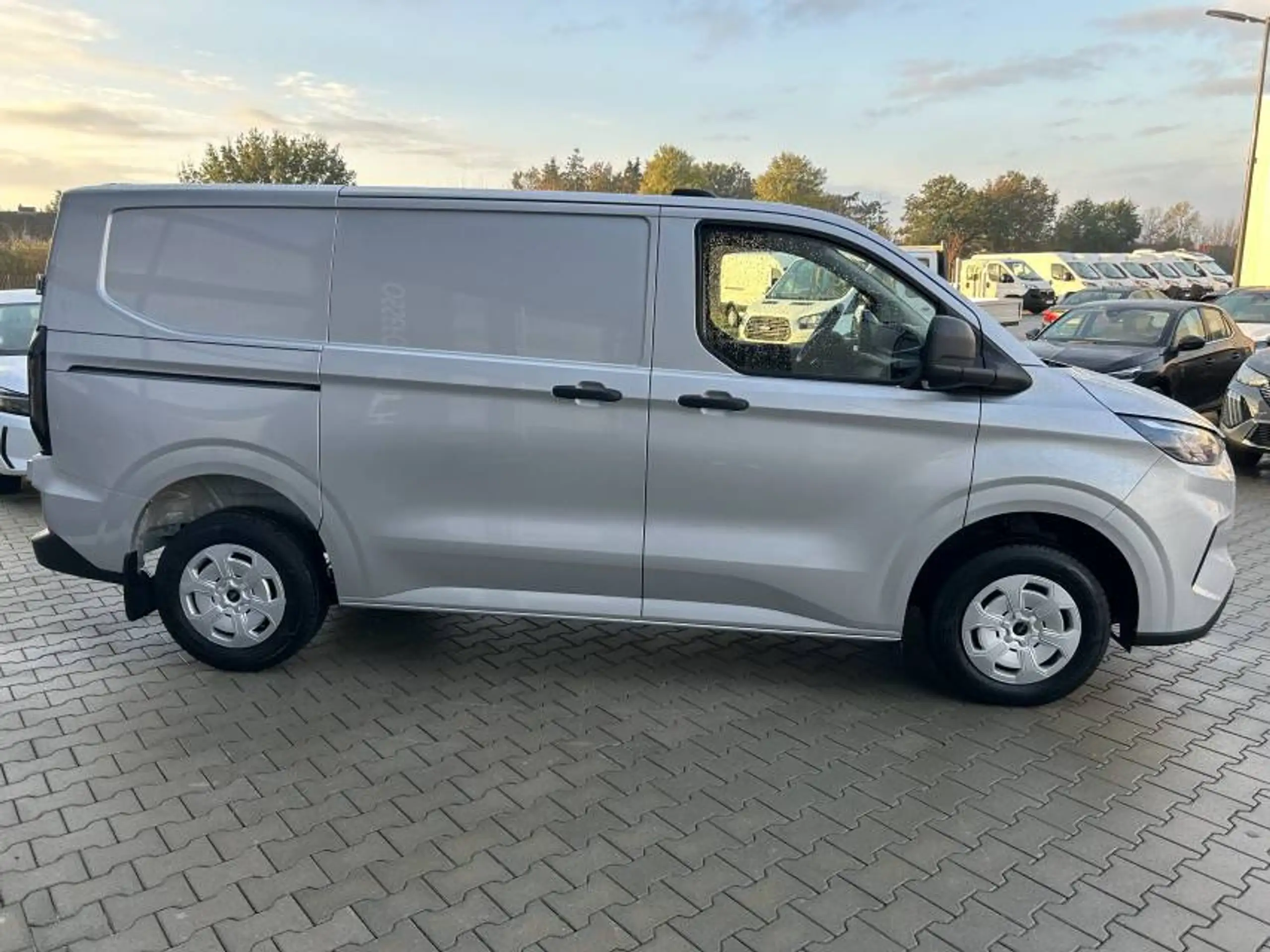 Ford - Transit Custom