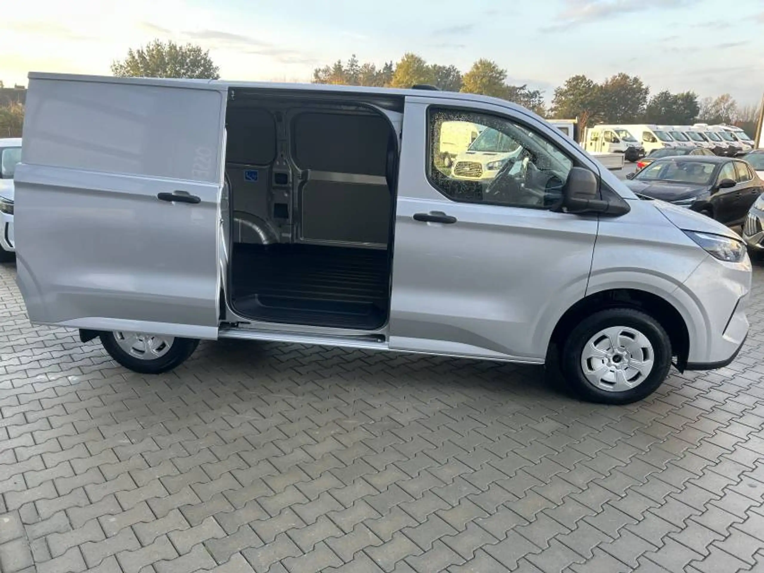 Ford - Transit Custom