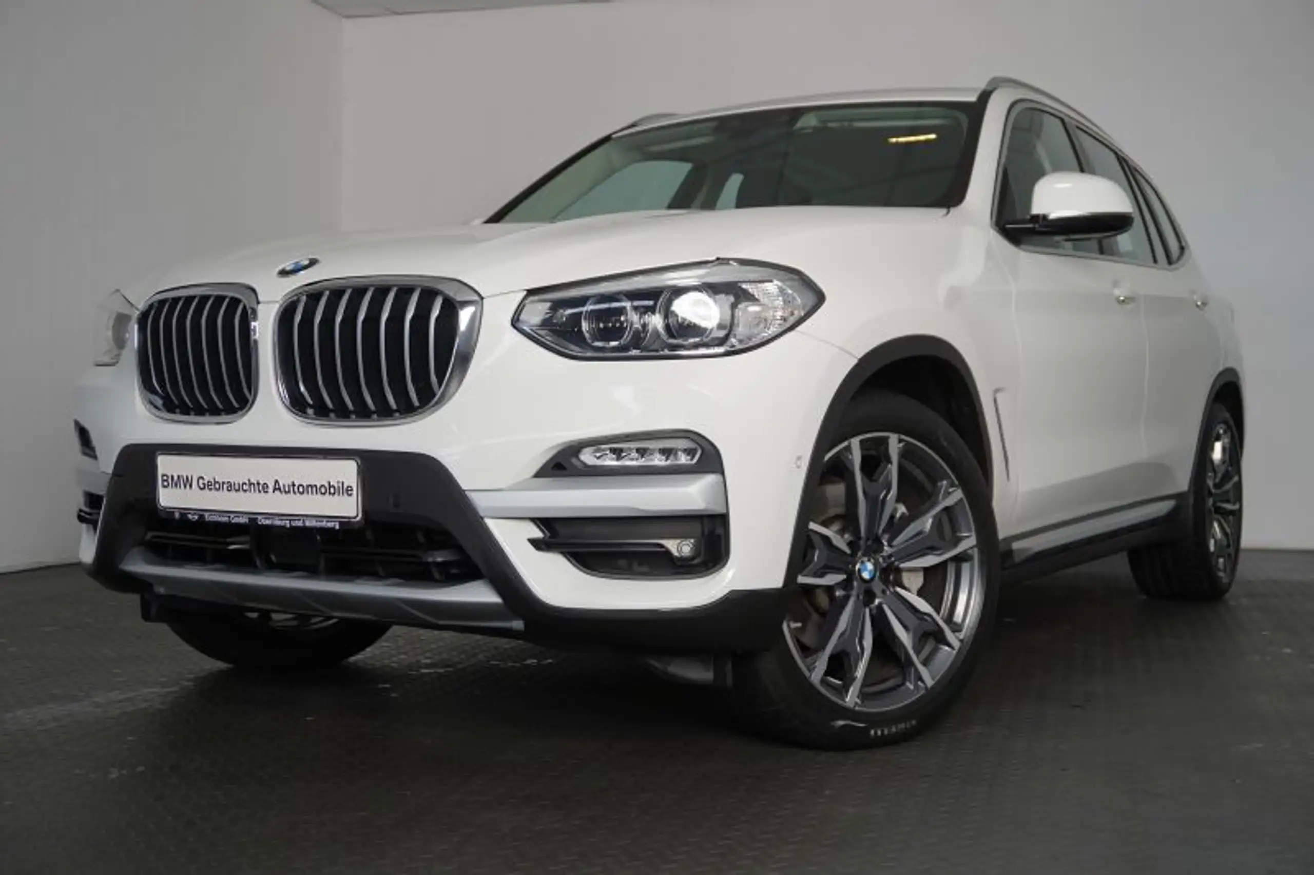 BMW - X3