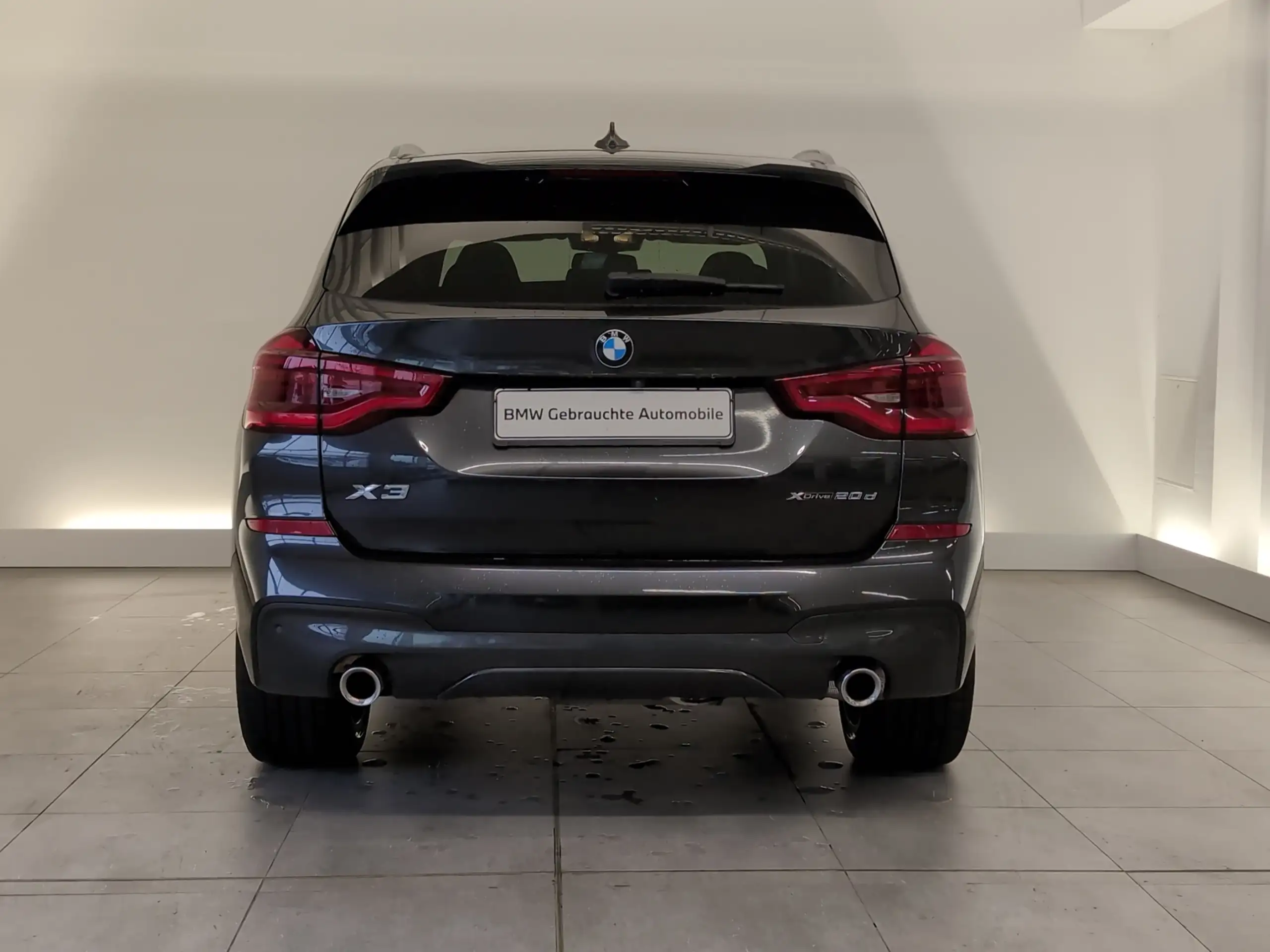 BMW - X3