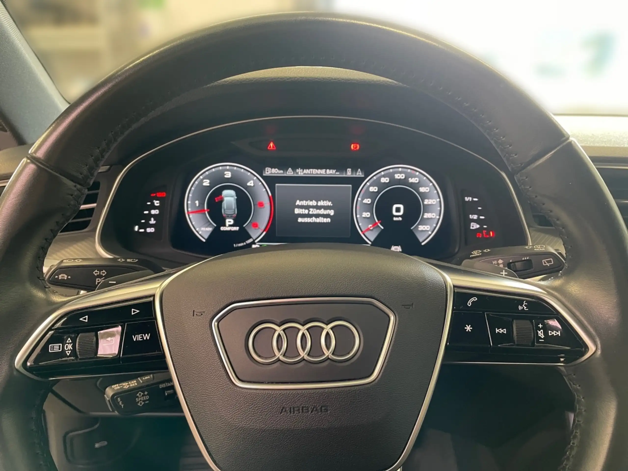 Audi - A6