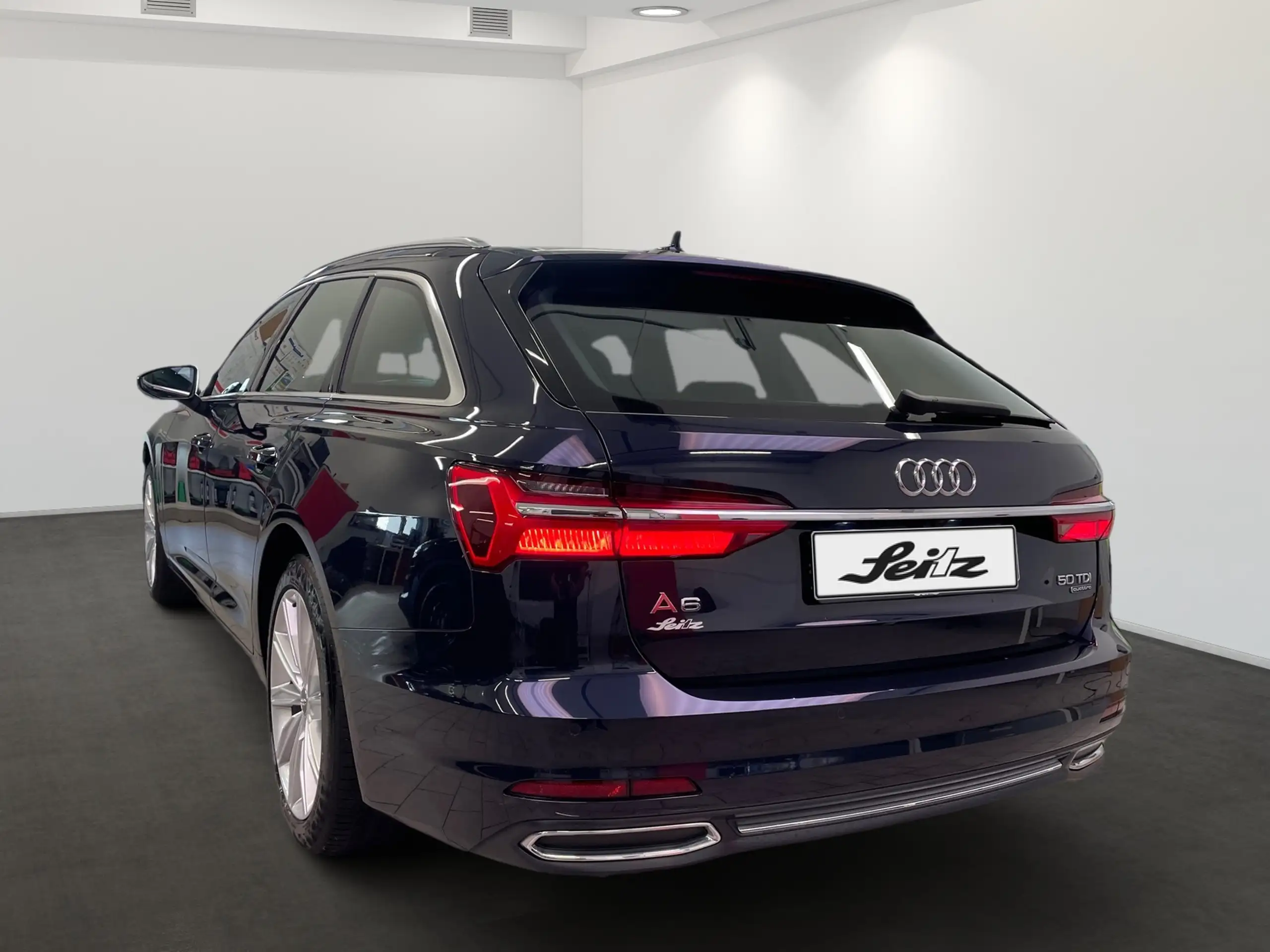 Audi - A6