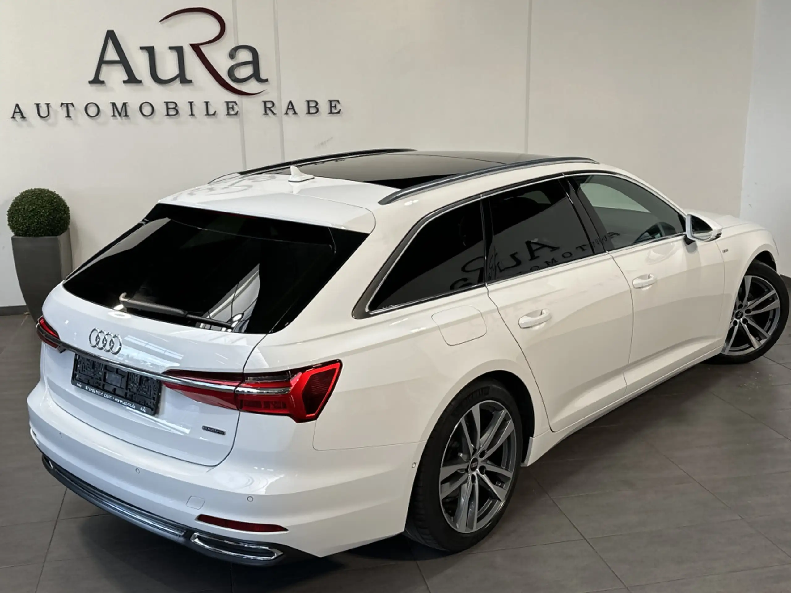 Audi - A6