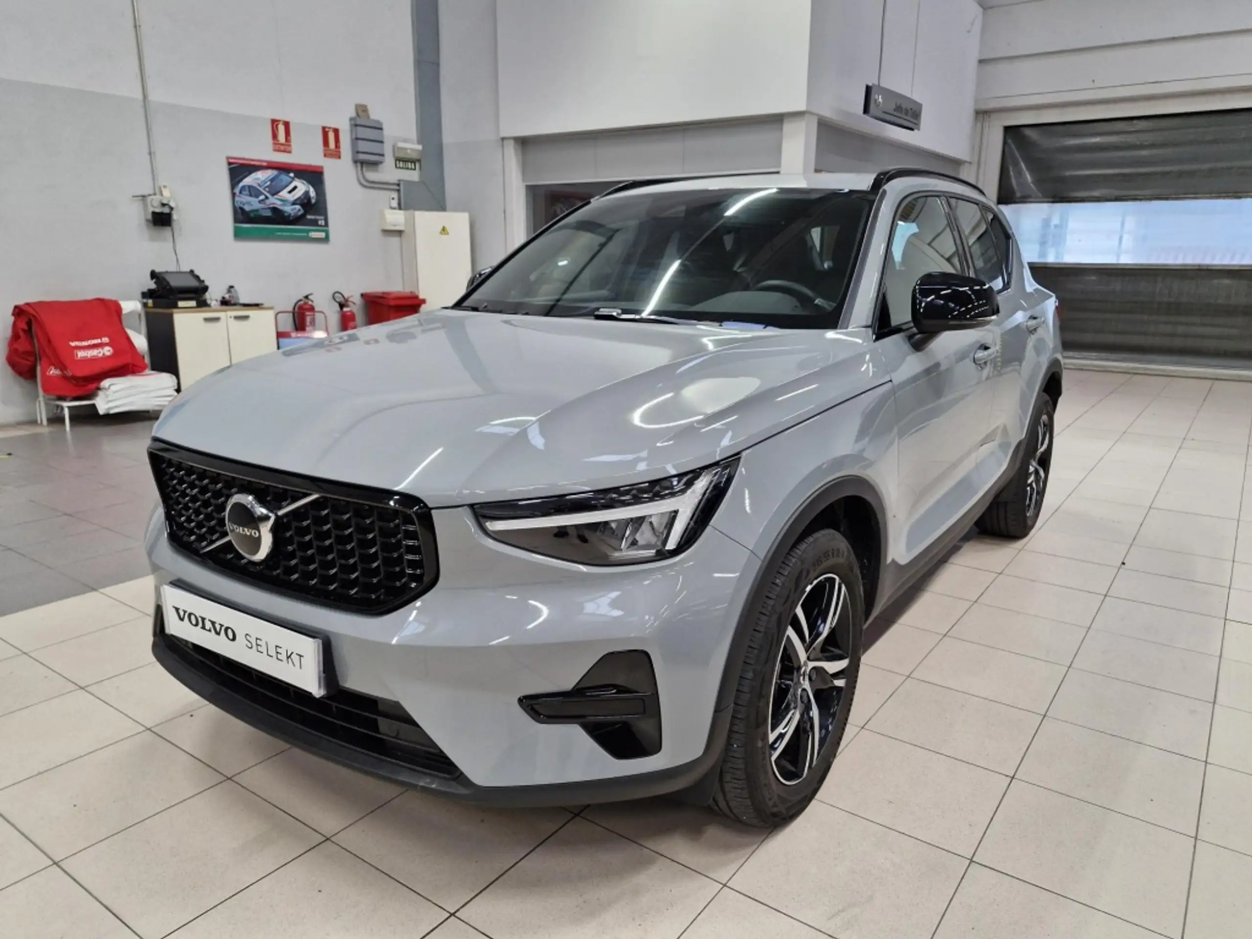 Volvo - XC40