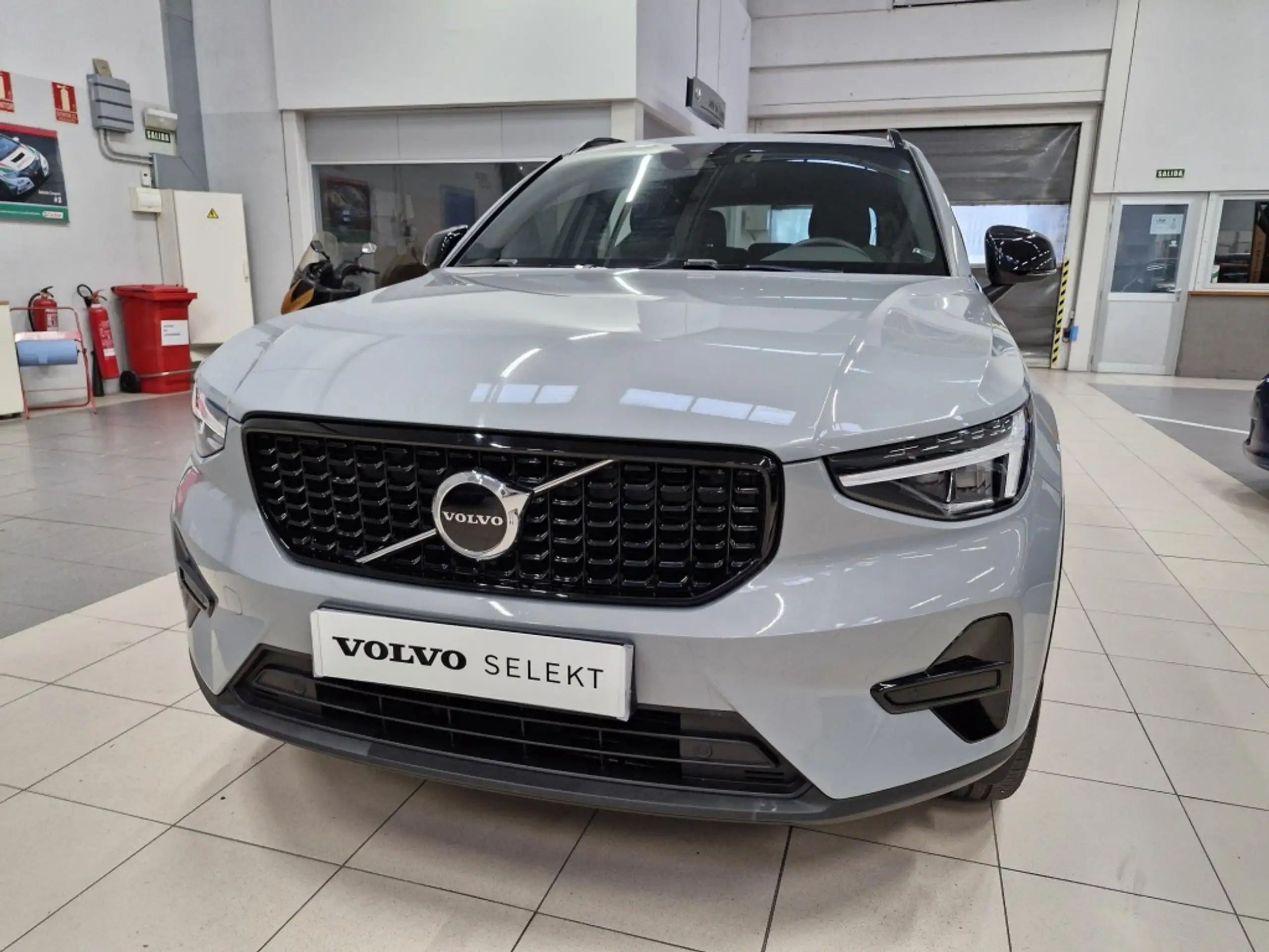 Volvo - XC40