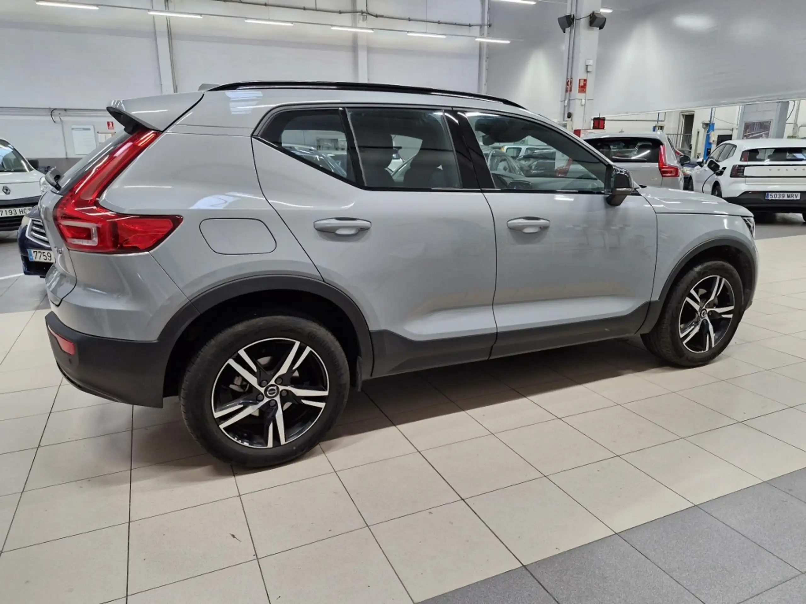 Volvo - XC40