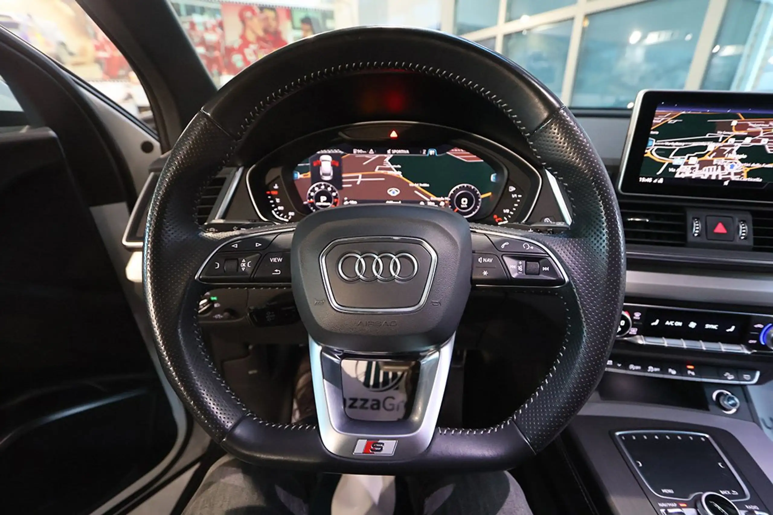 Audi - Q5