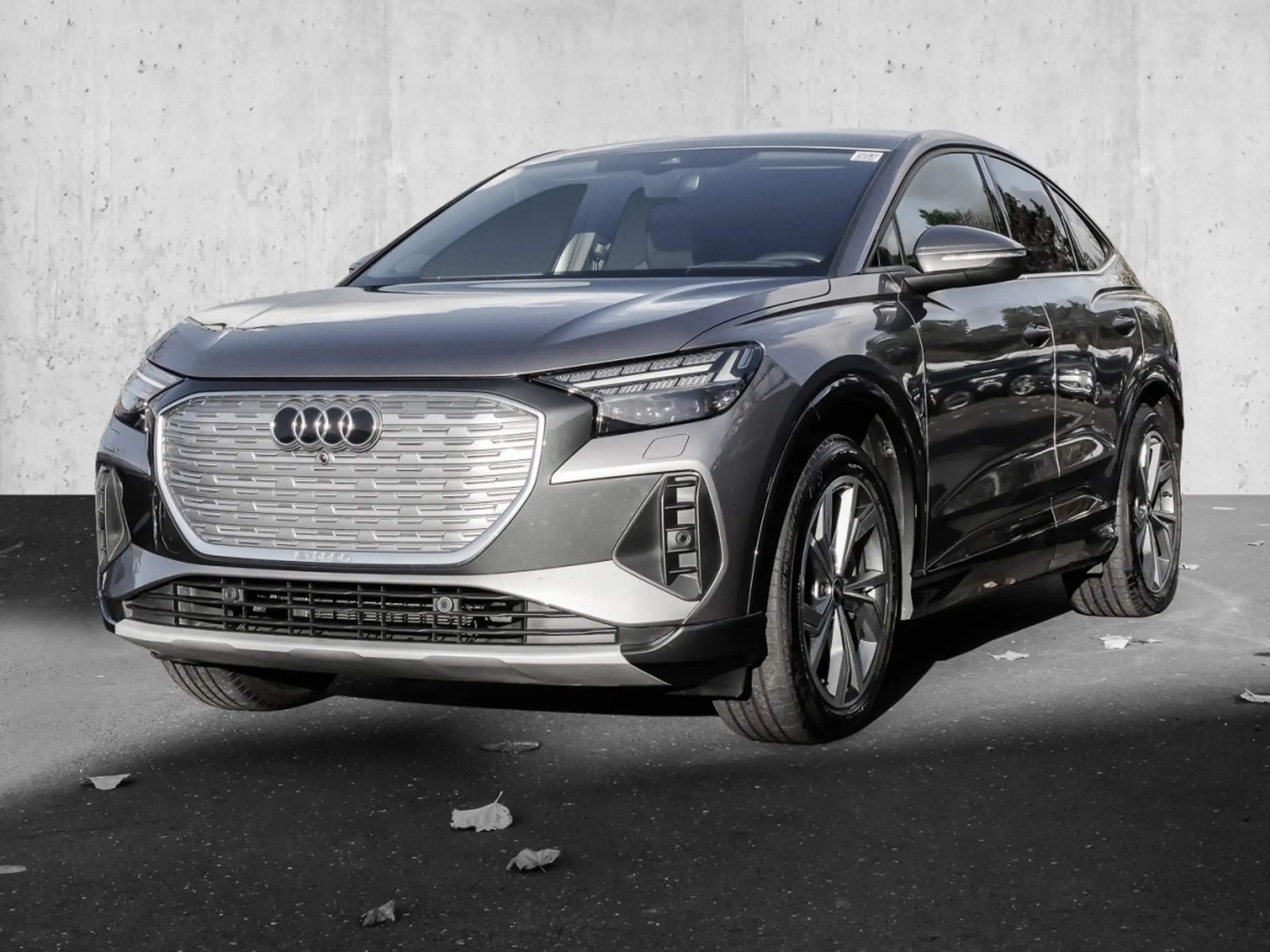 Audi - Q4 e-tron