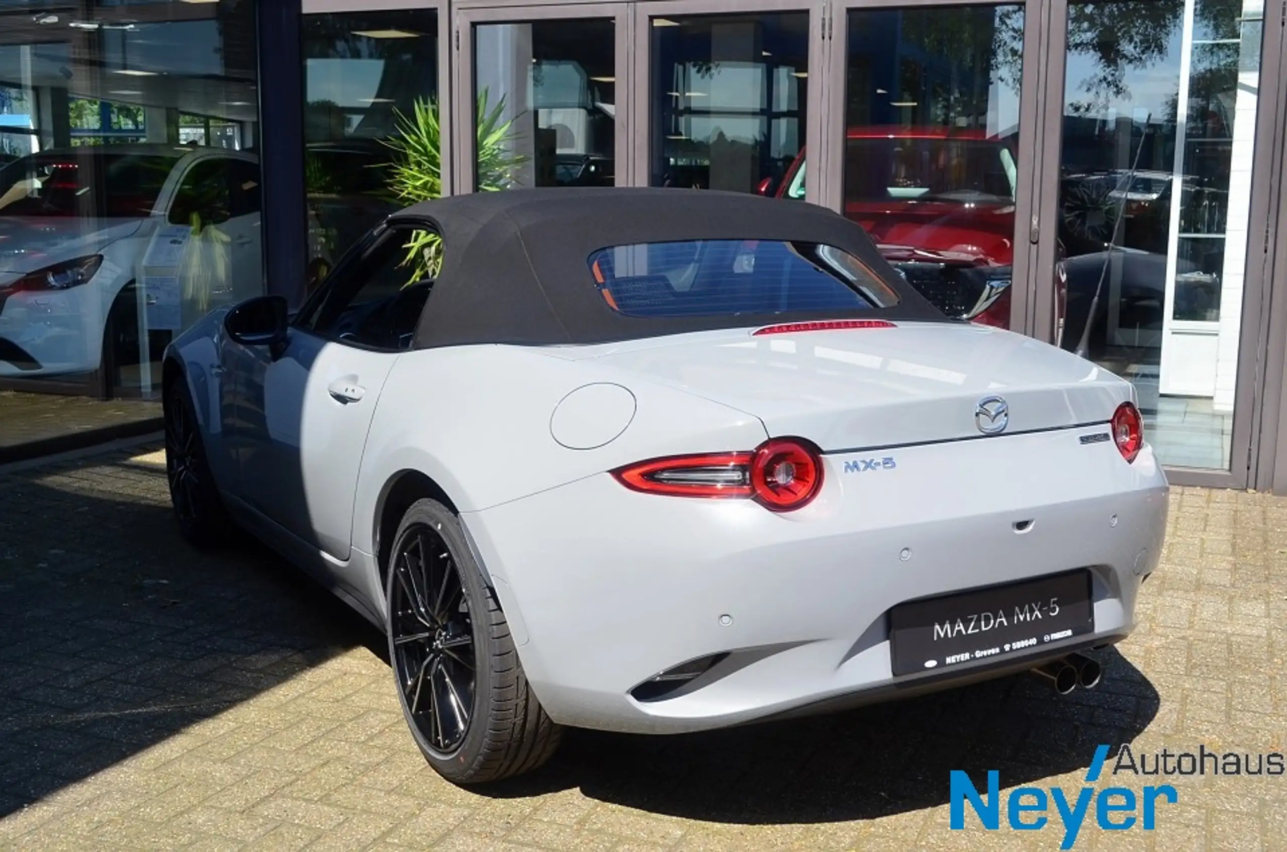 Mazda - MX-5