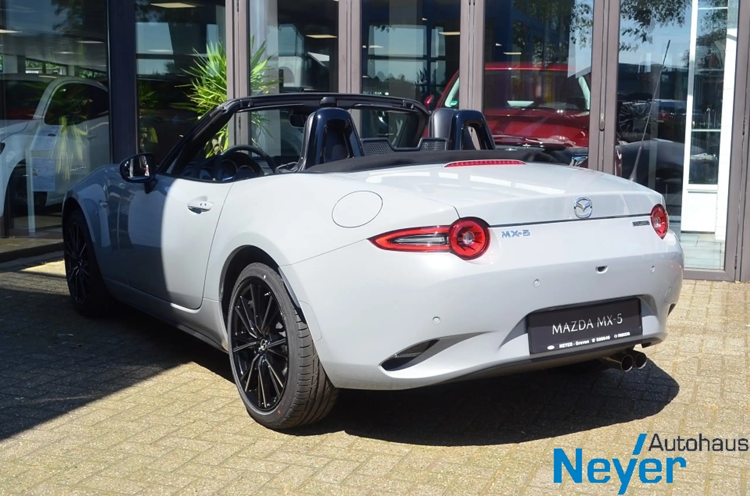 Mazda - MX-5