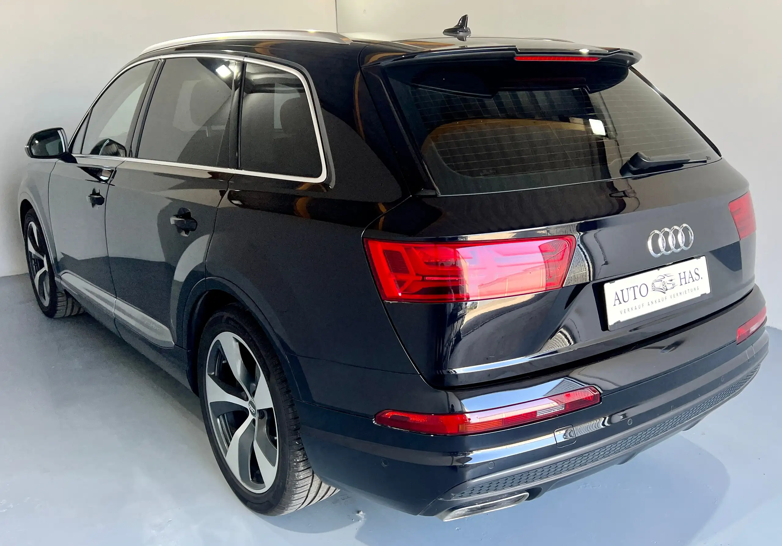 Audi - Q7