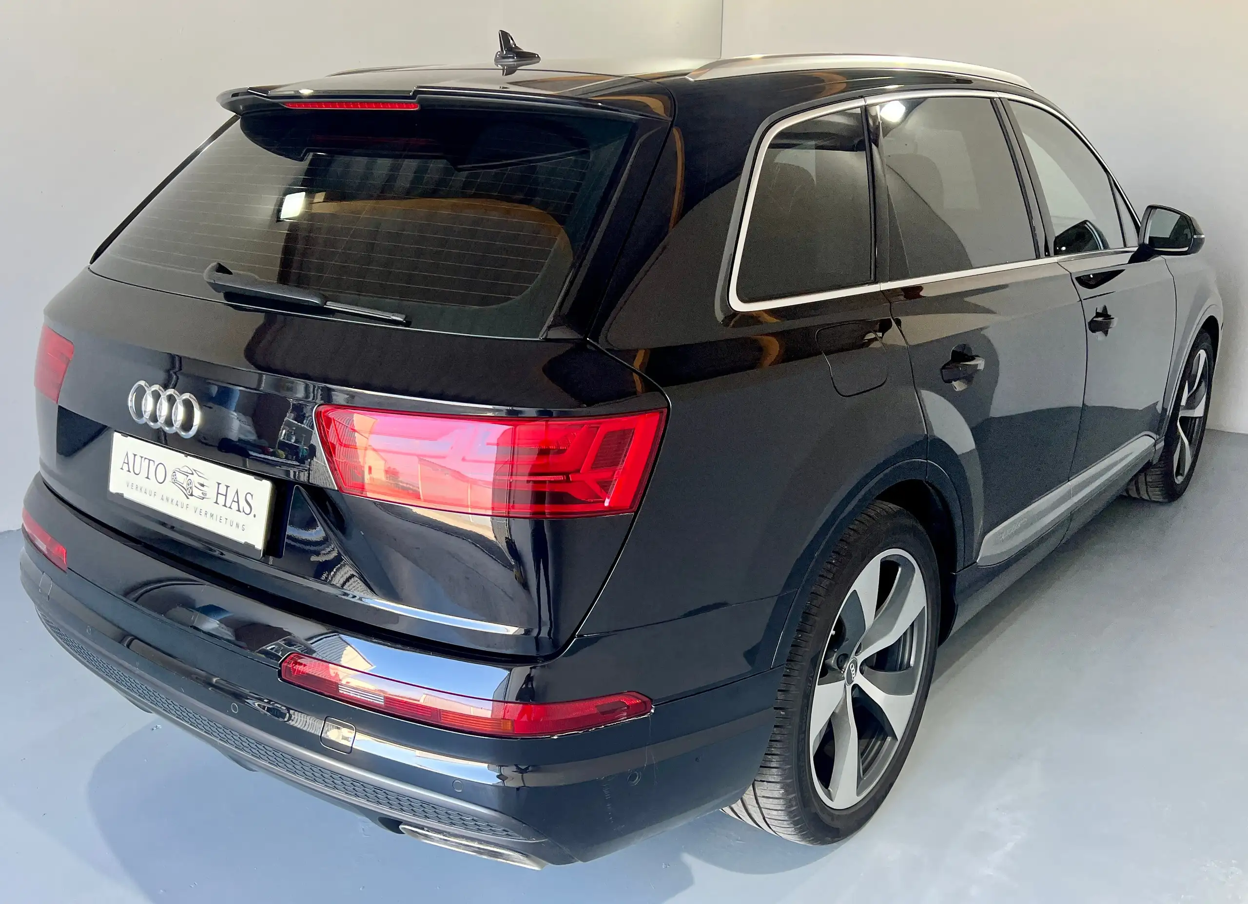 Audi - Q7