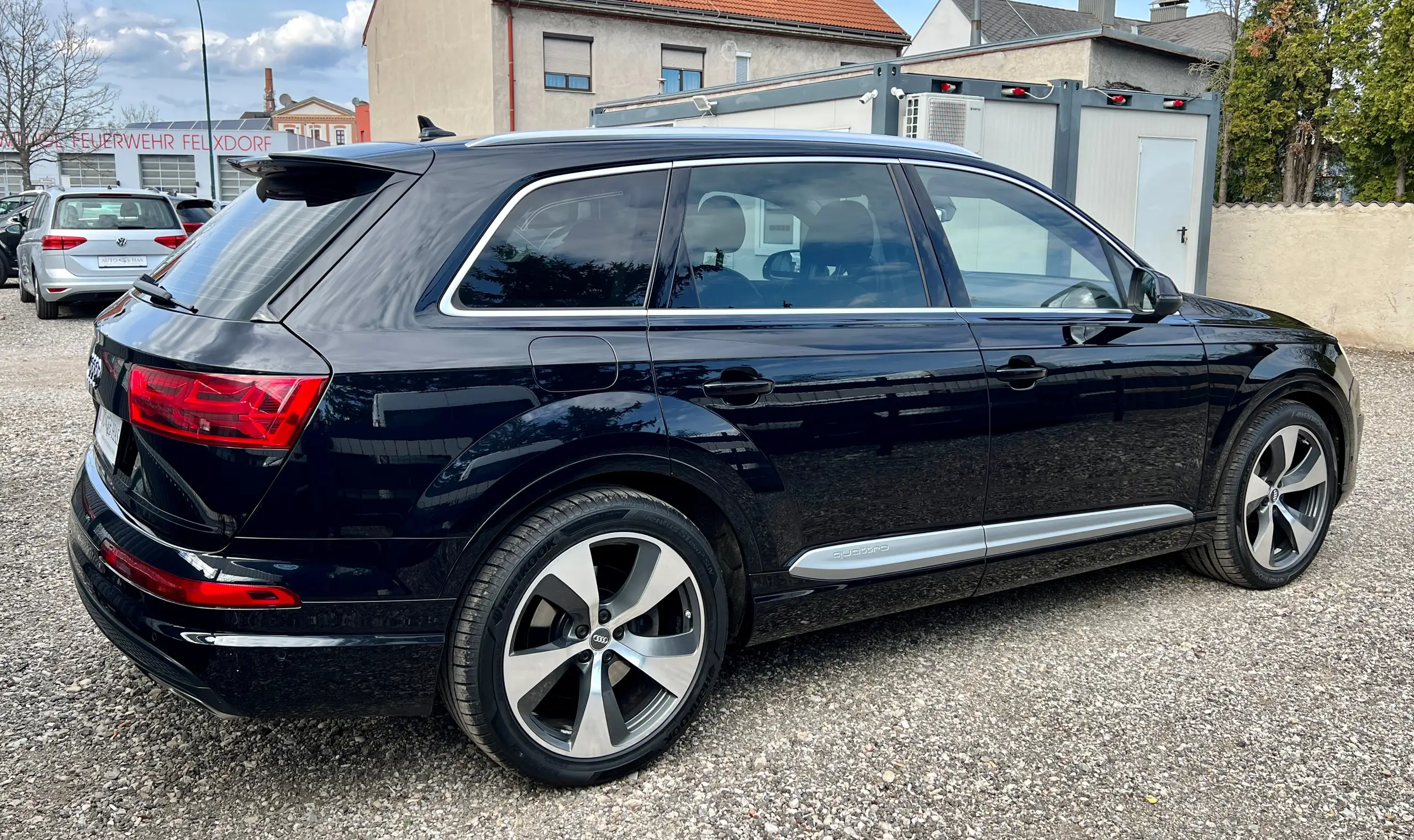 Audi - Q7