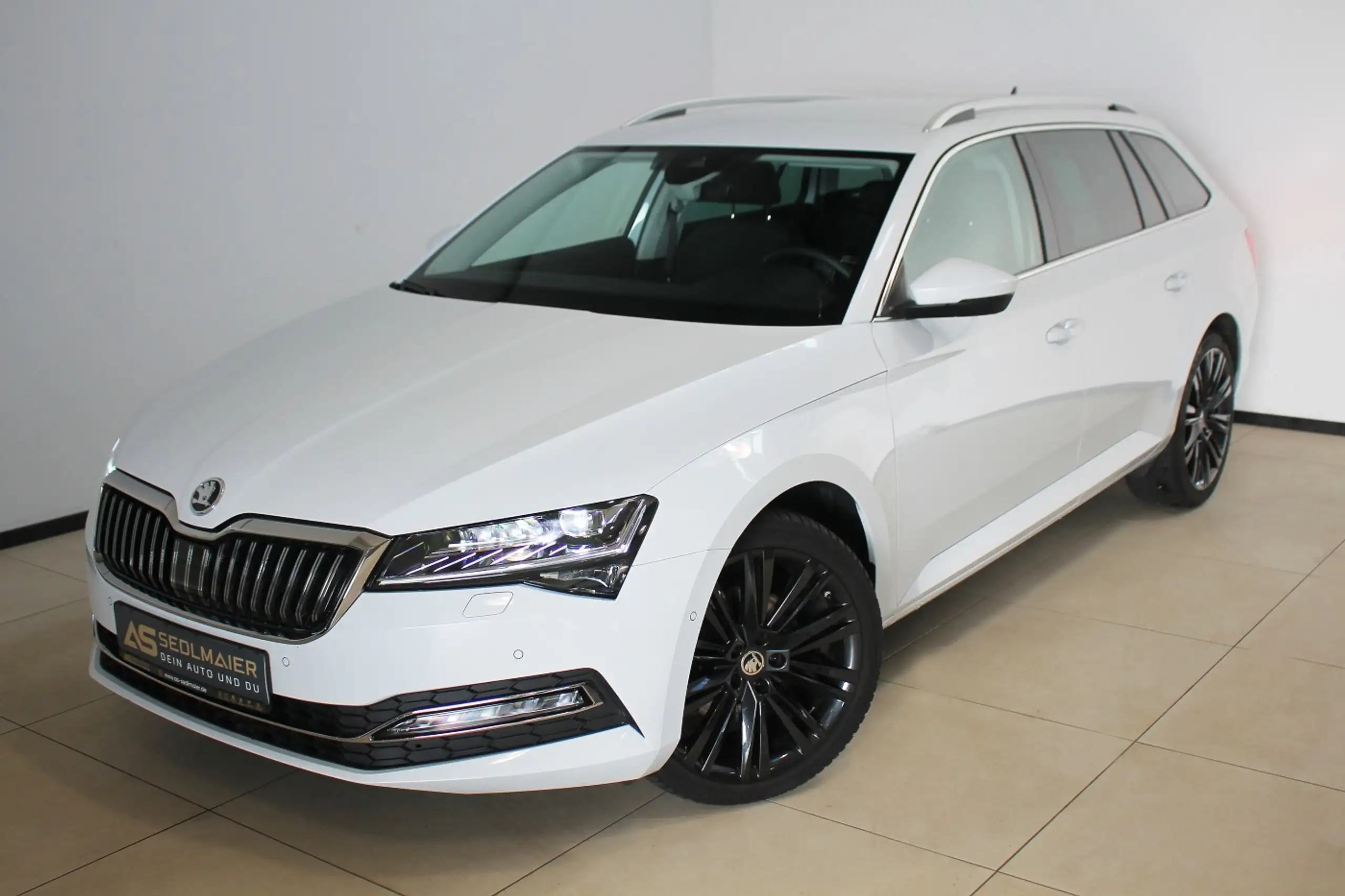 Skoda - Superb