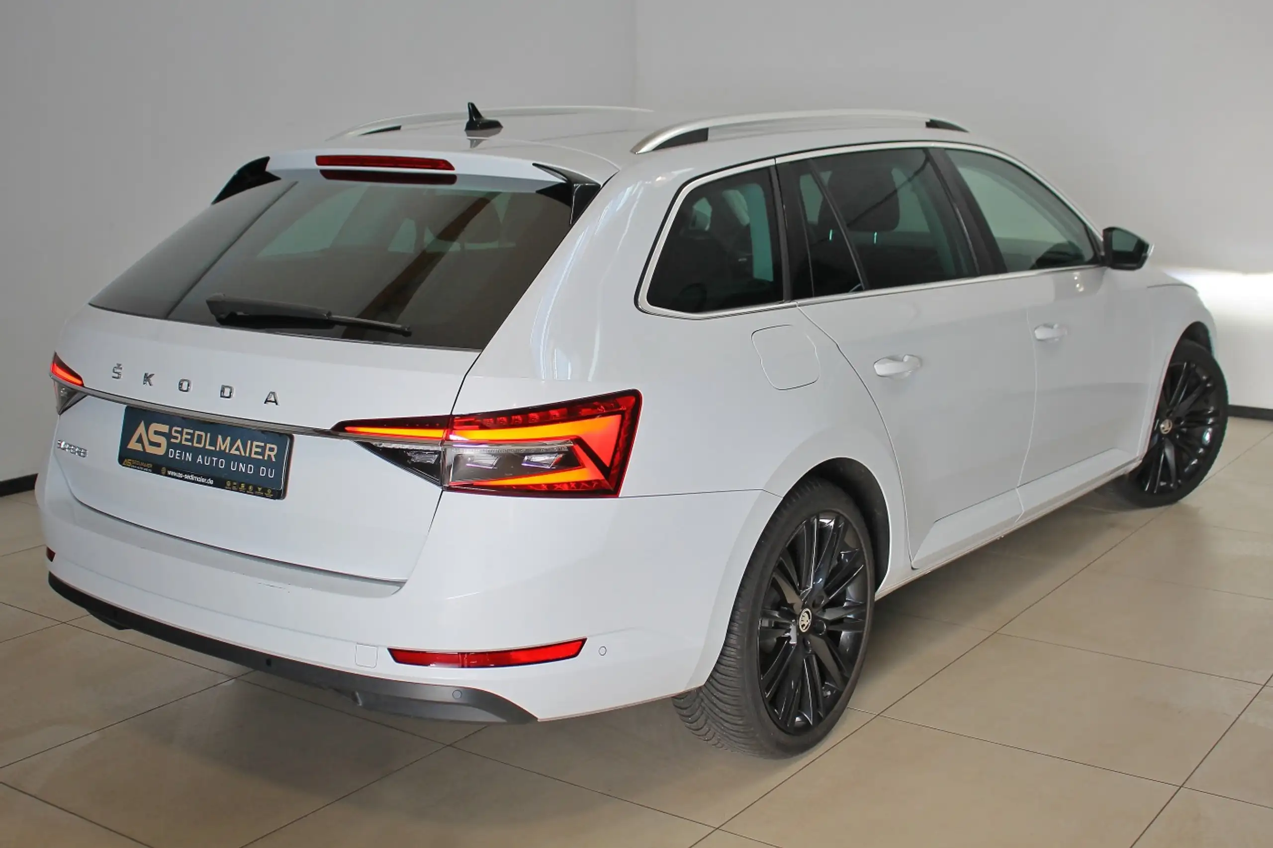 Skoda - Superb