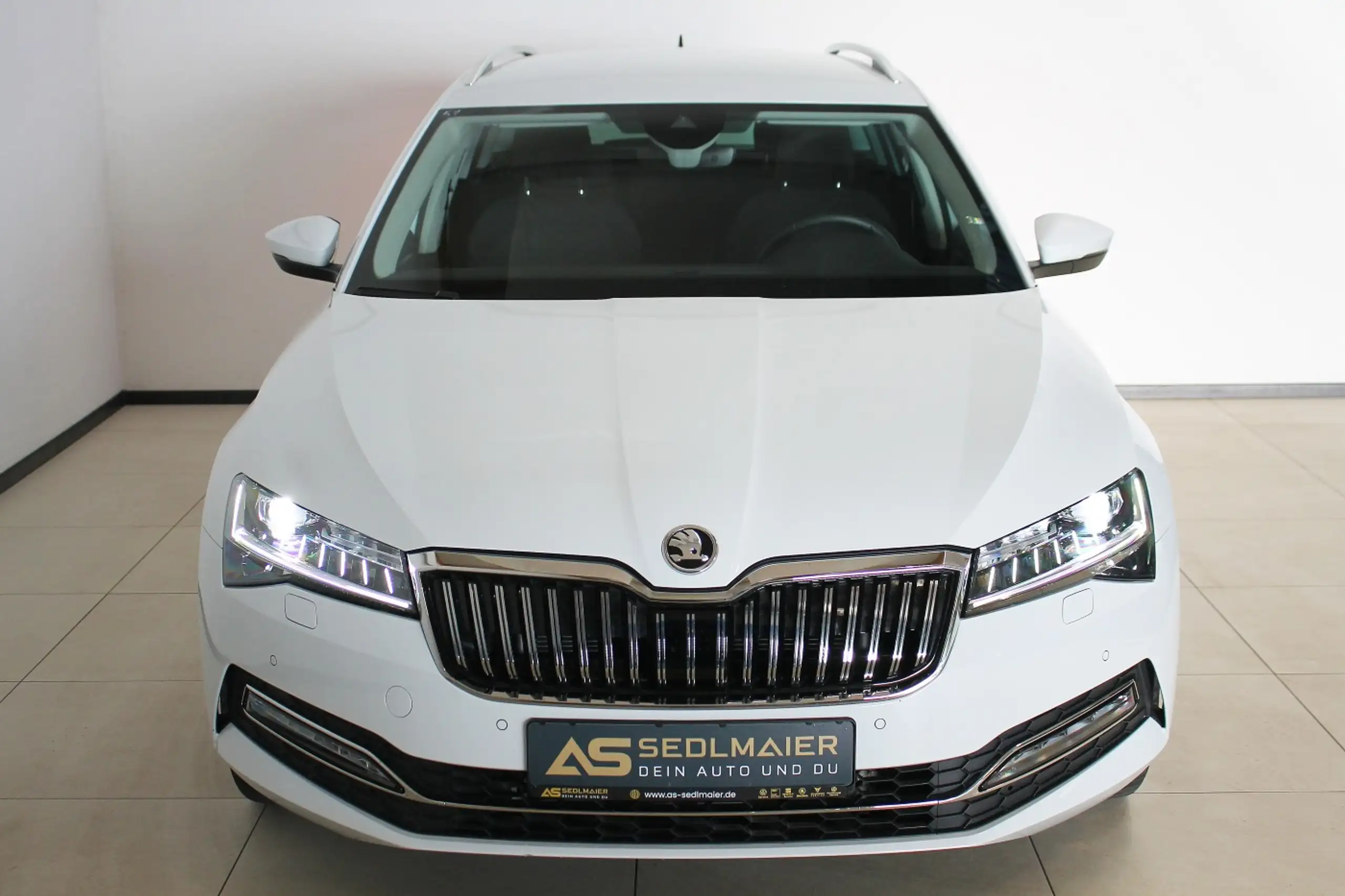 Skoda - Superb