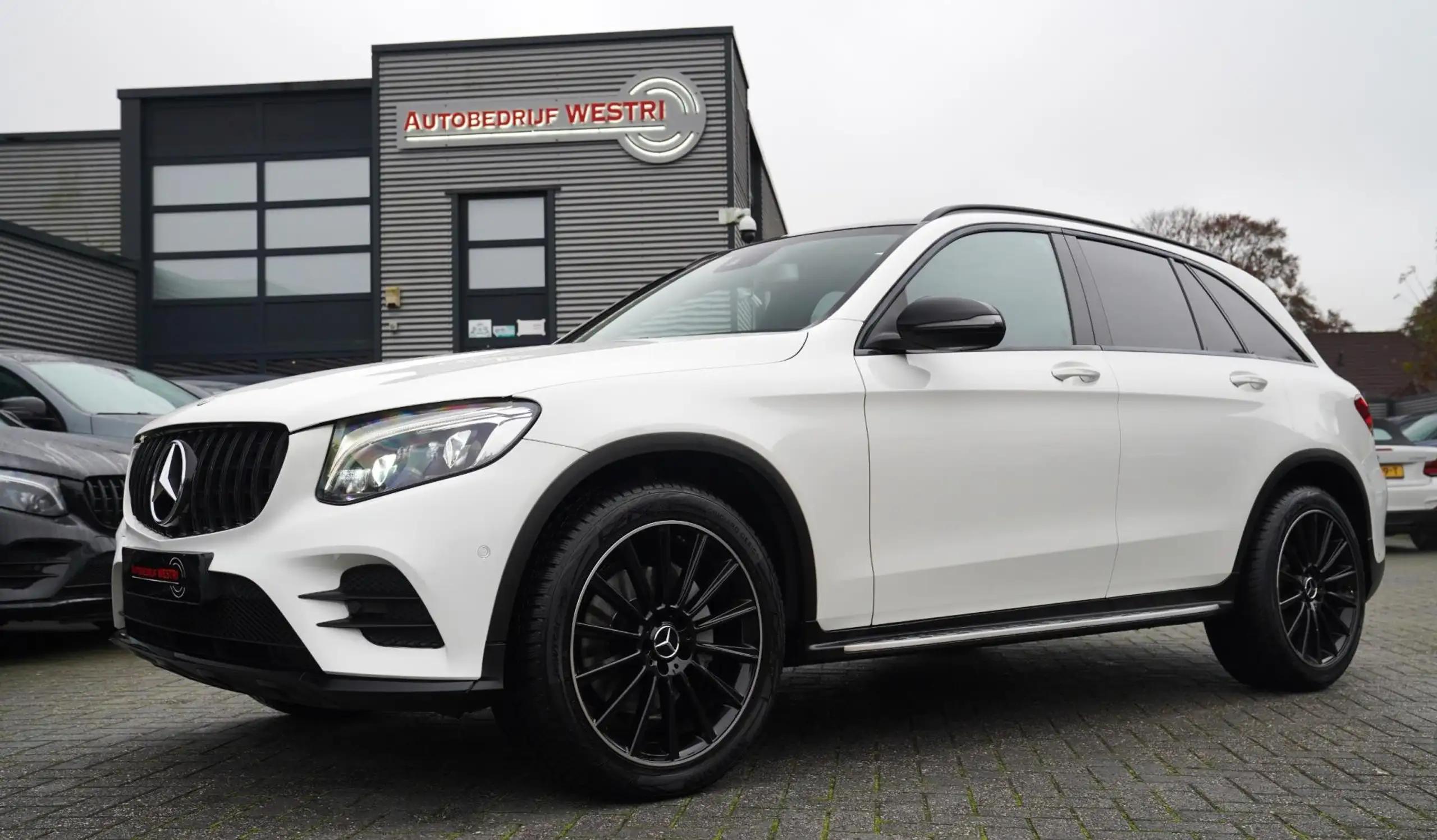 Mercedes-Benz GLC 300 2017