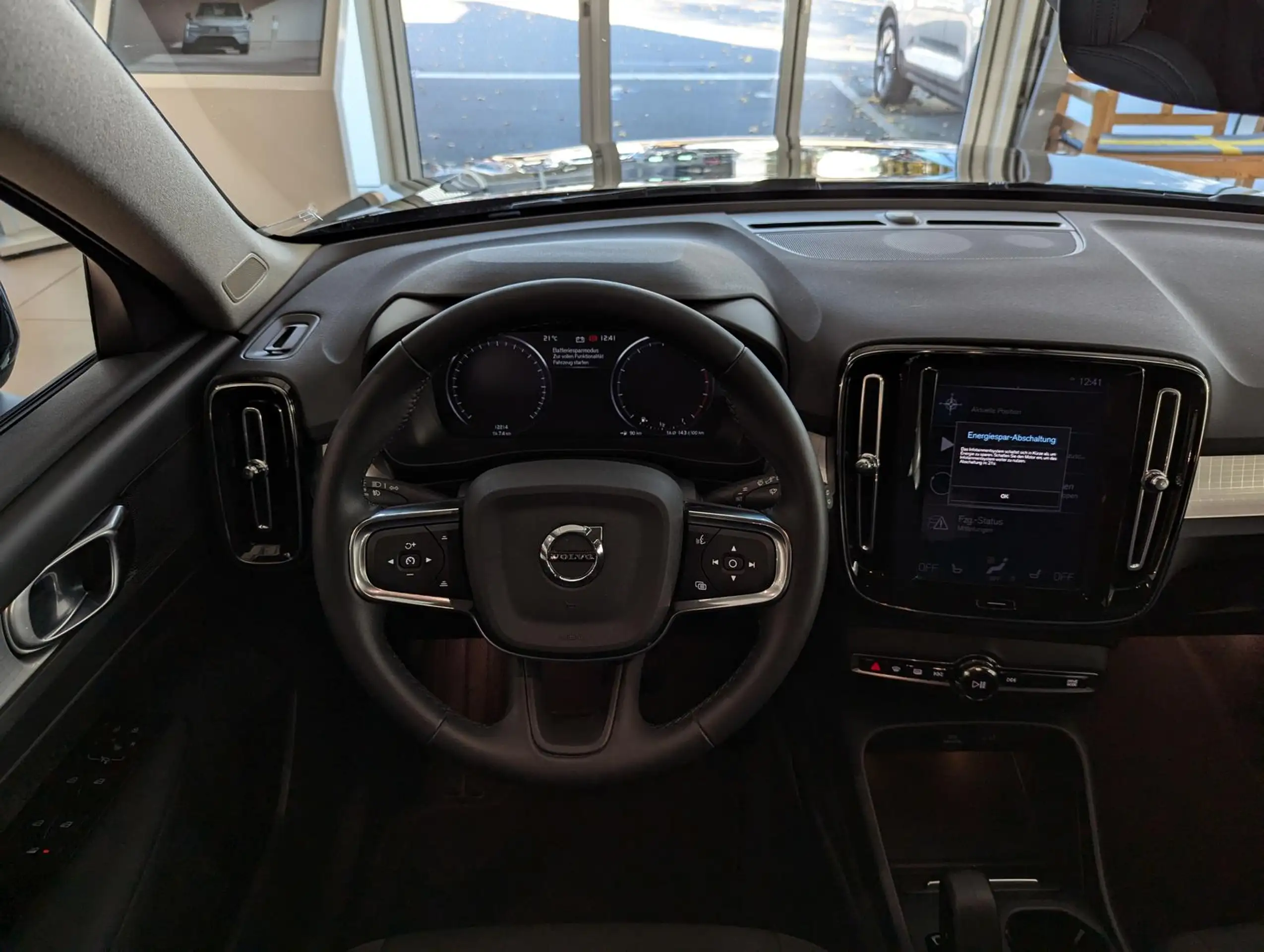 Volvo - XC40