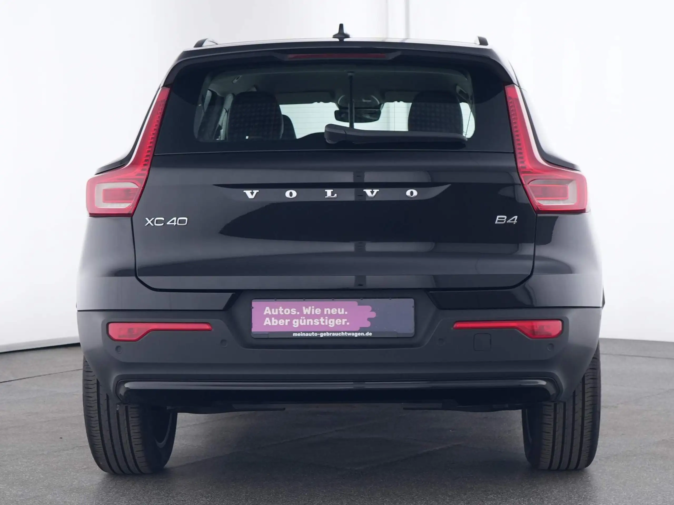 Volvo - XC40