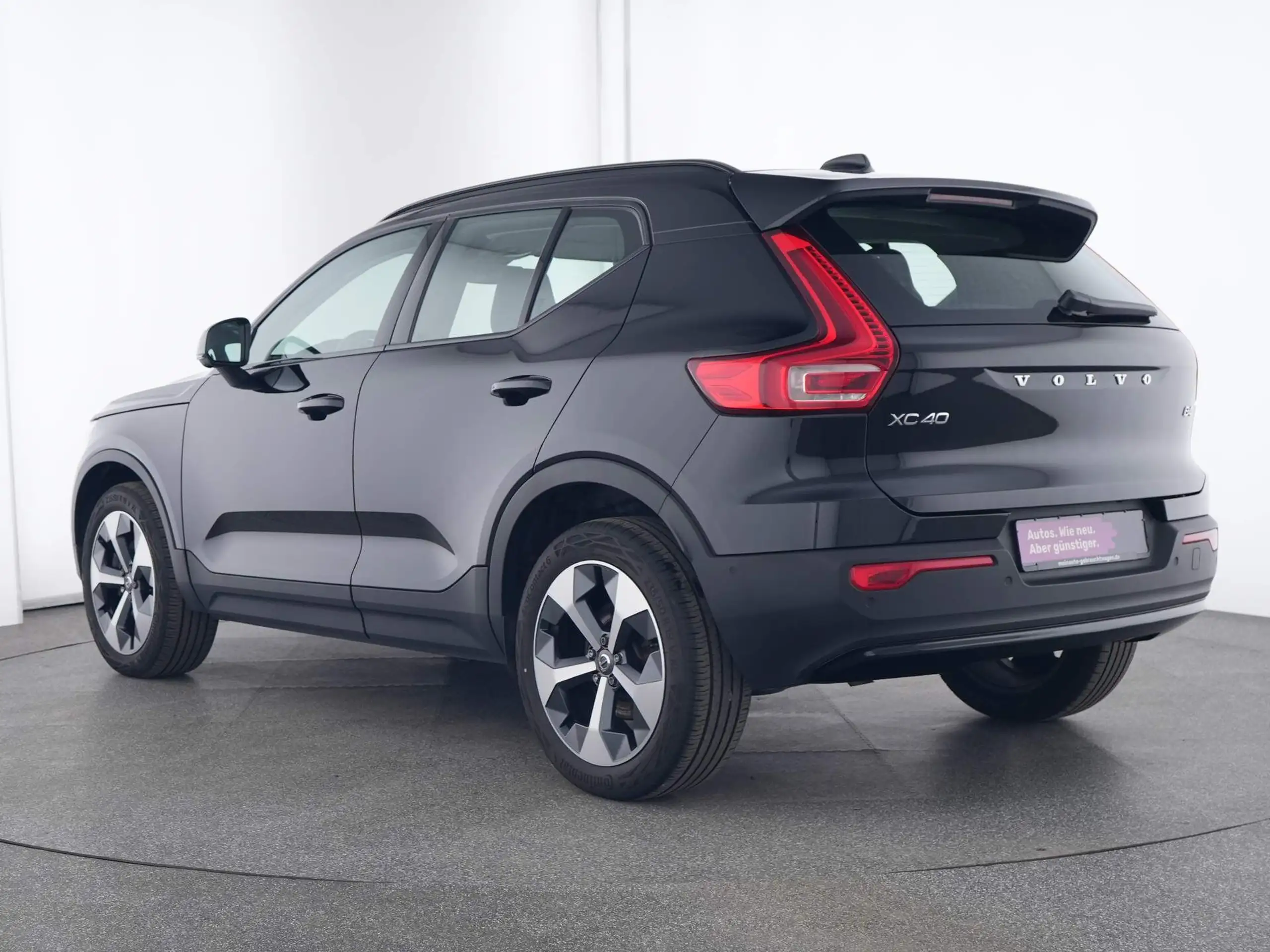 Volvo - XC40