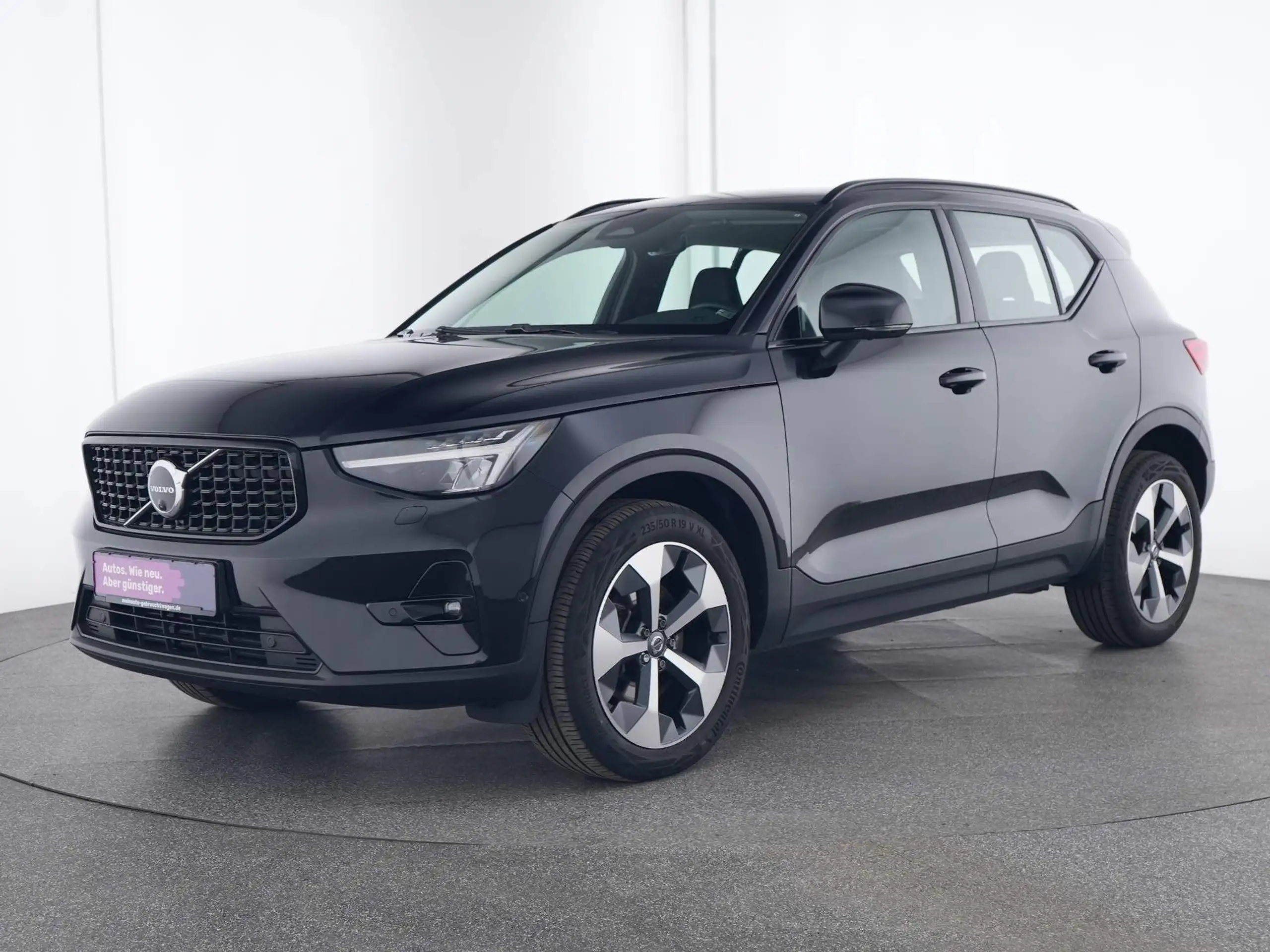 Volvo - XC40