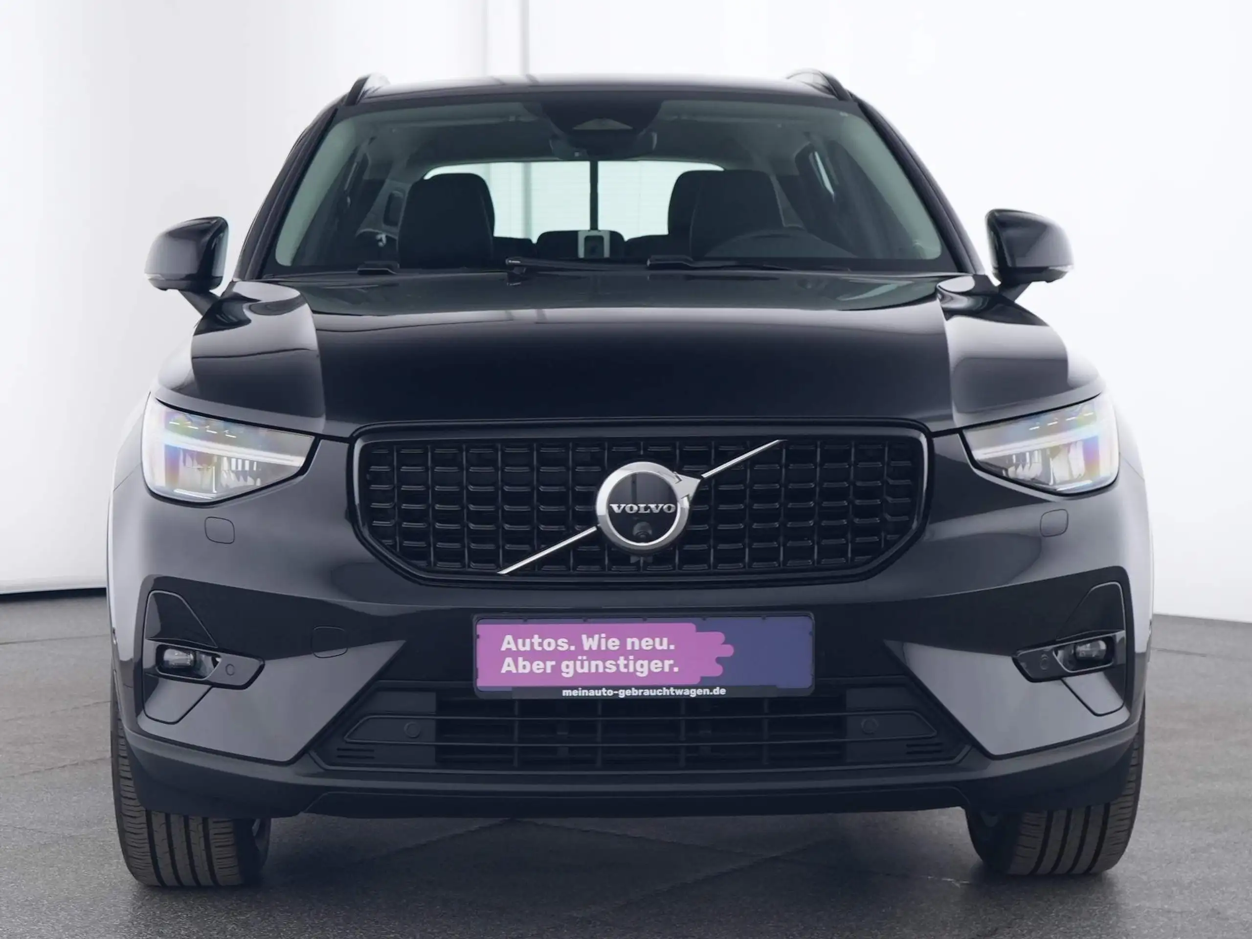 Volvo - XC40