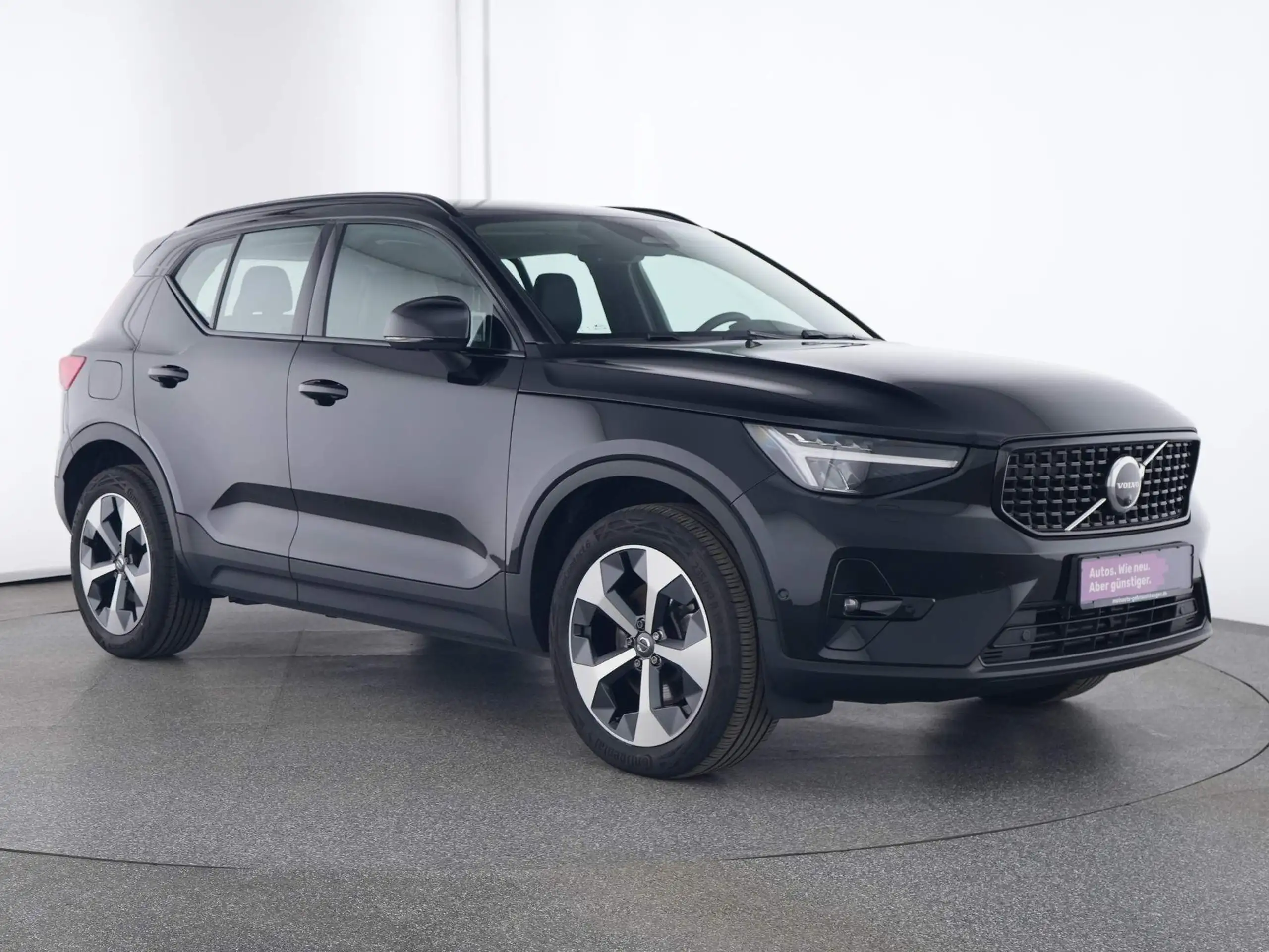 Volvo - XC40