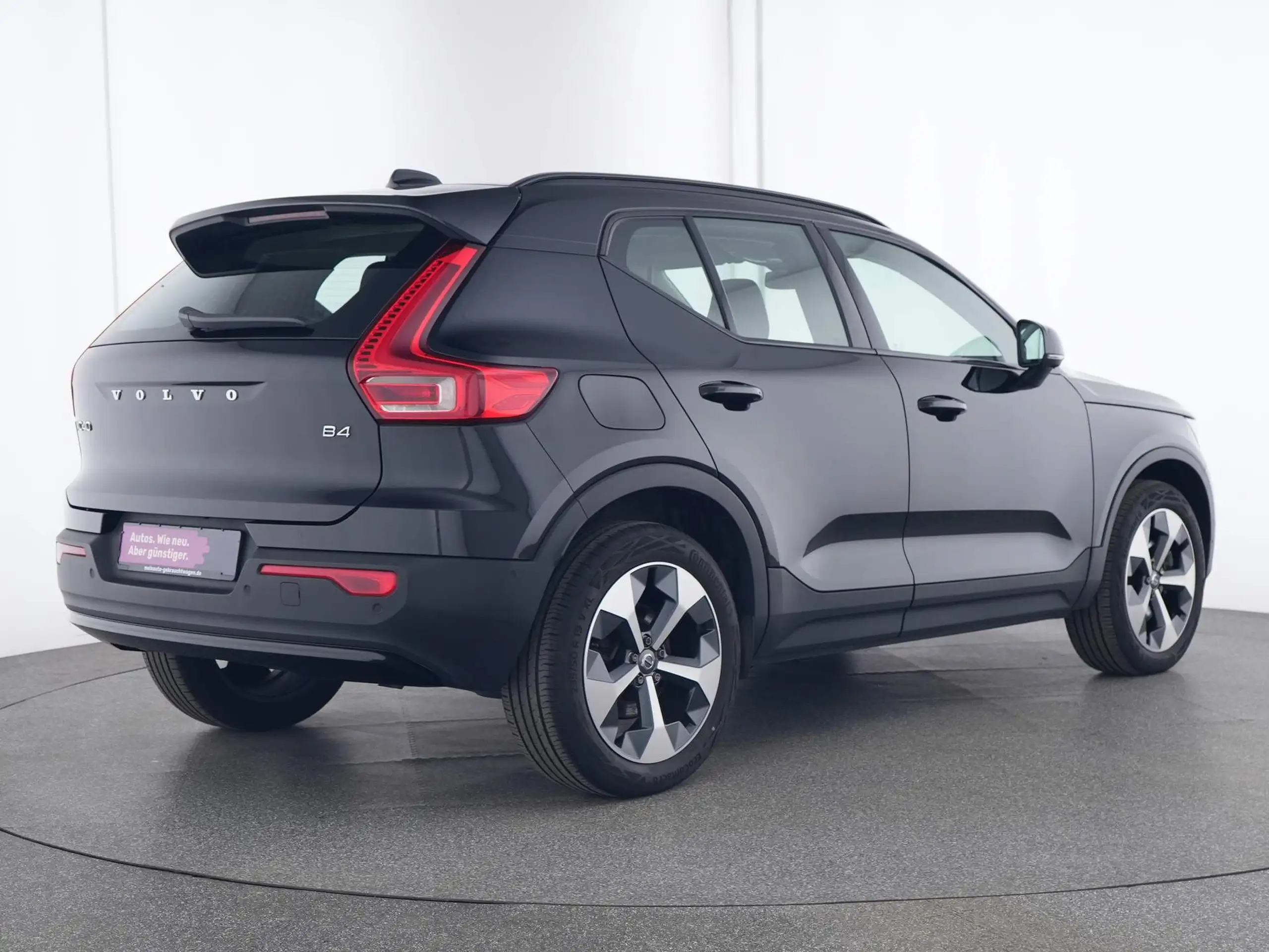 Volvo - XC40