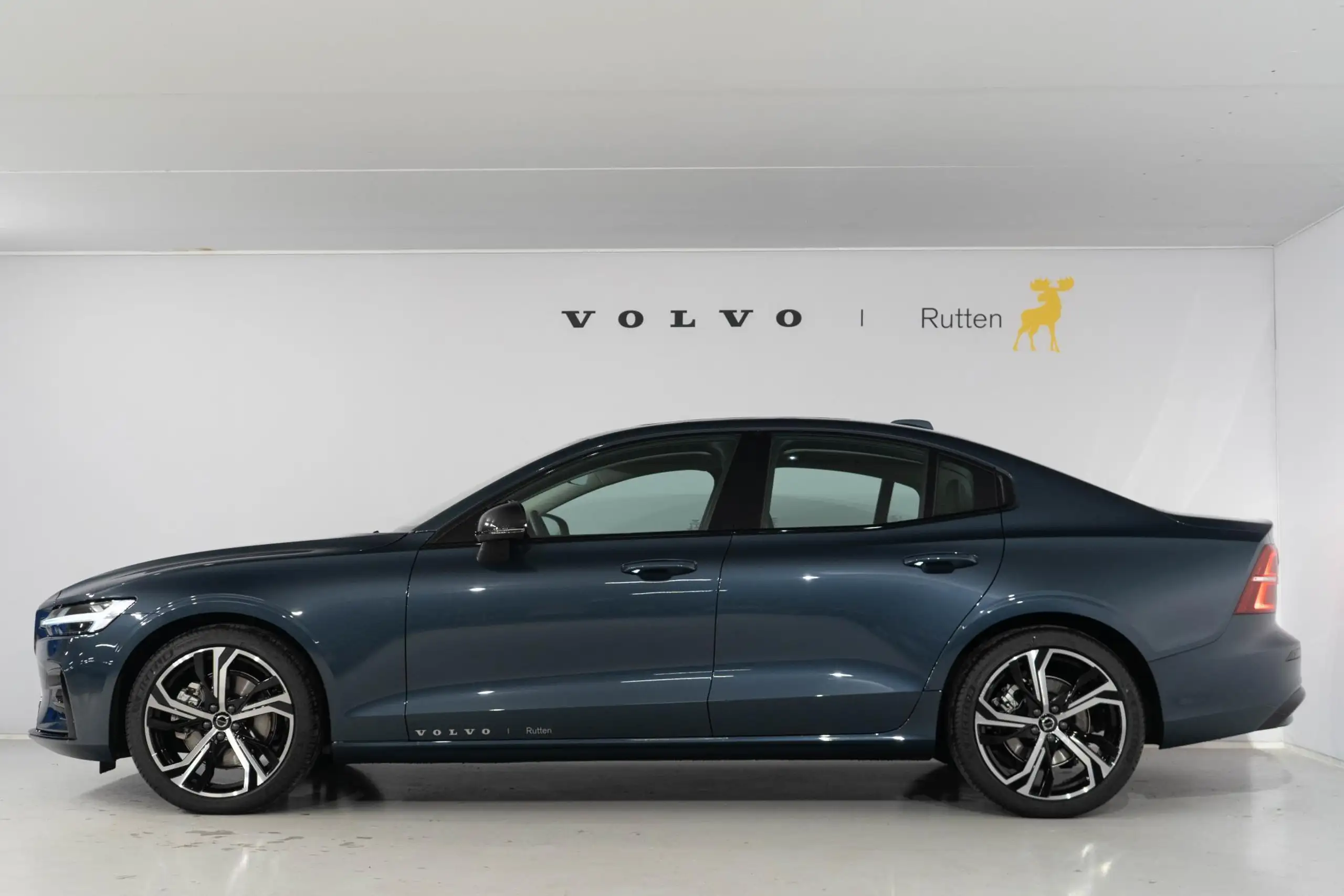 Volvo - S60