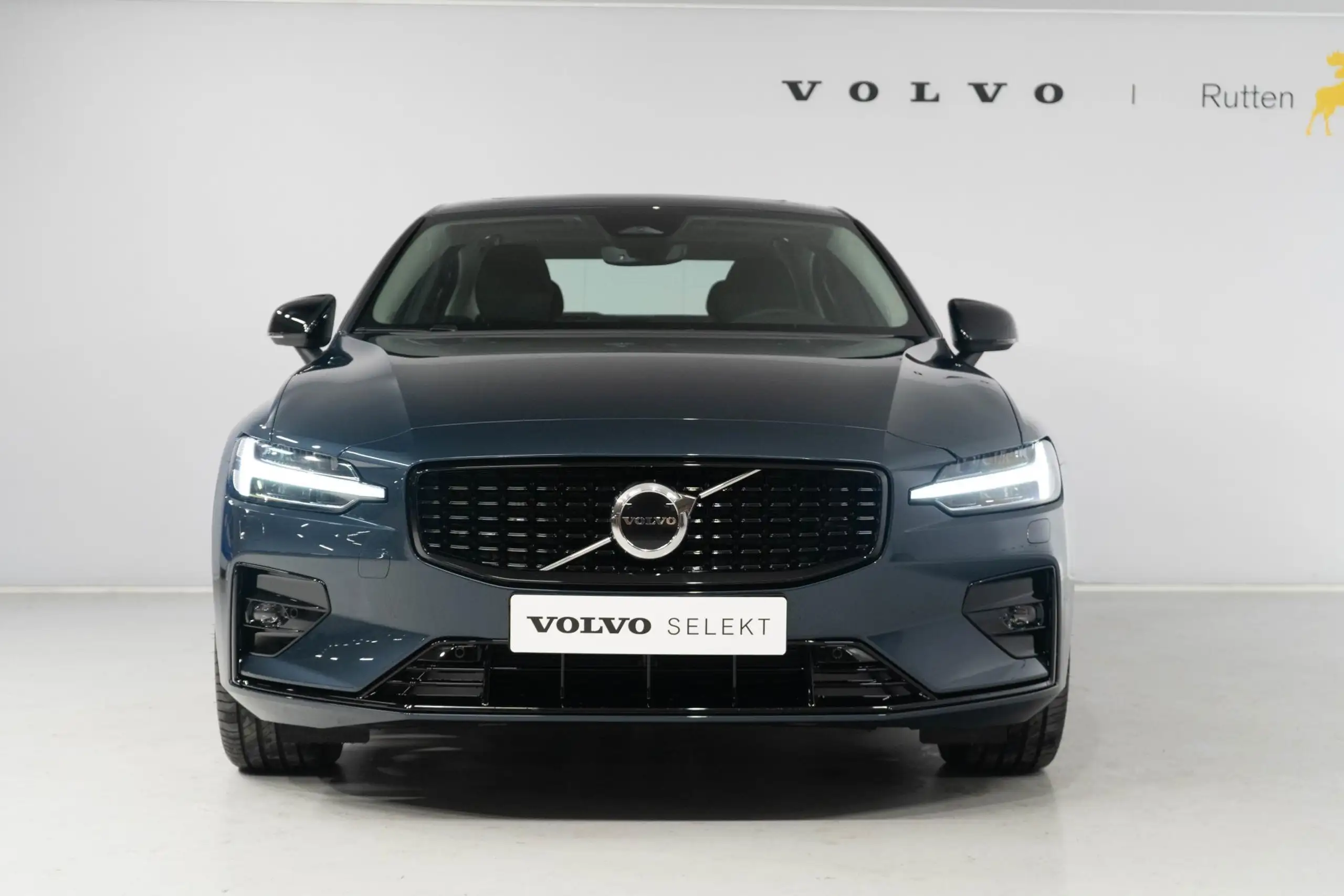 Volvo - S60