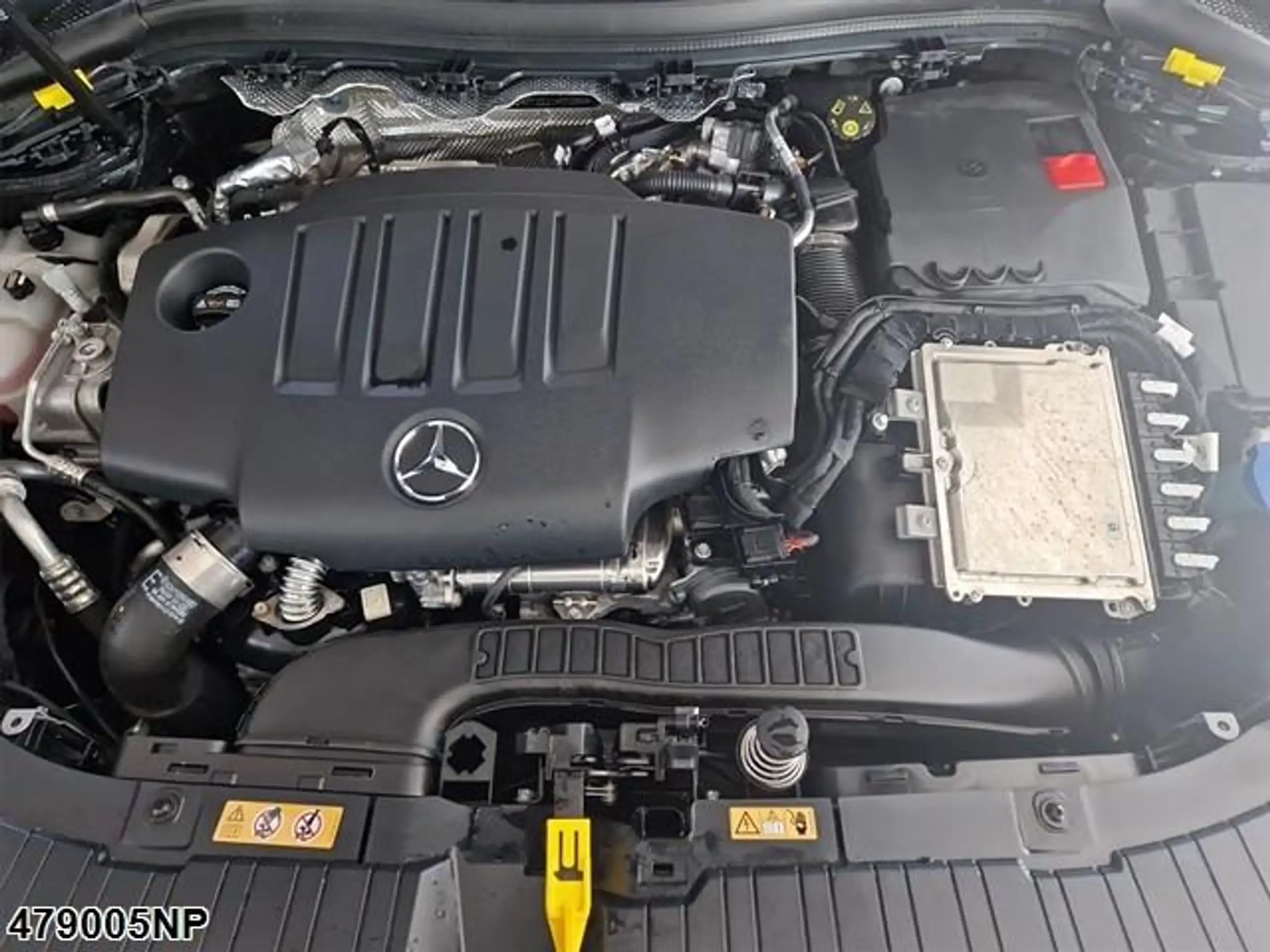 Mercedes-Benz - GLA 200