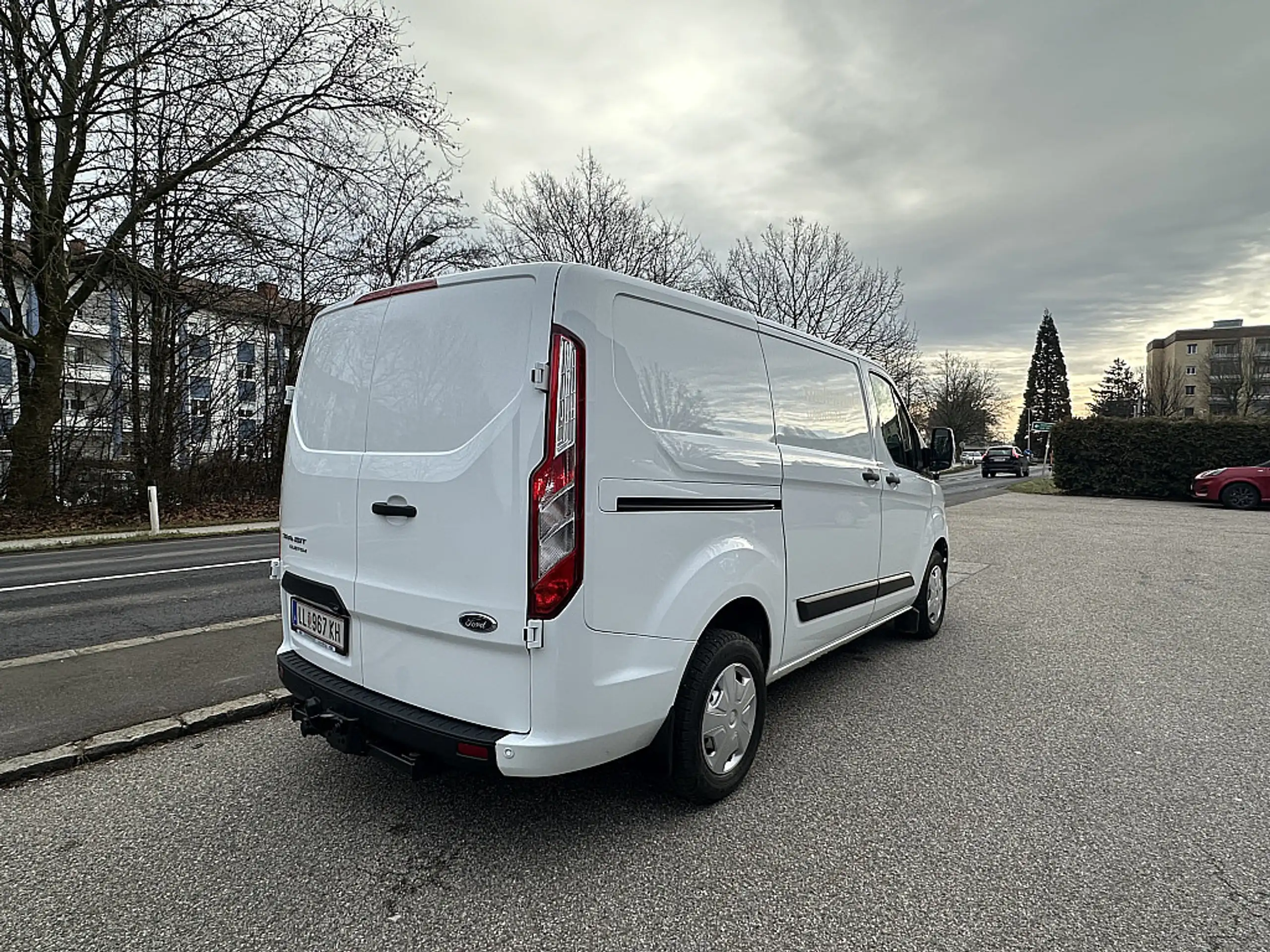 Ford - Transit Custom