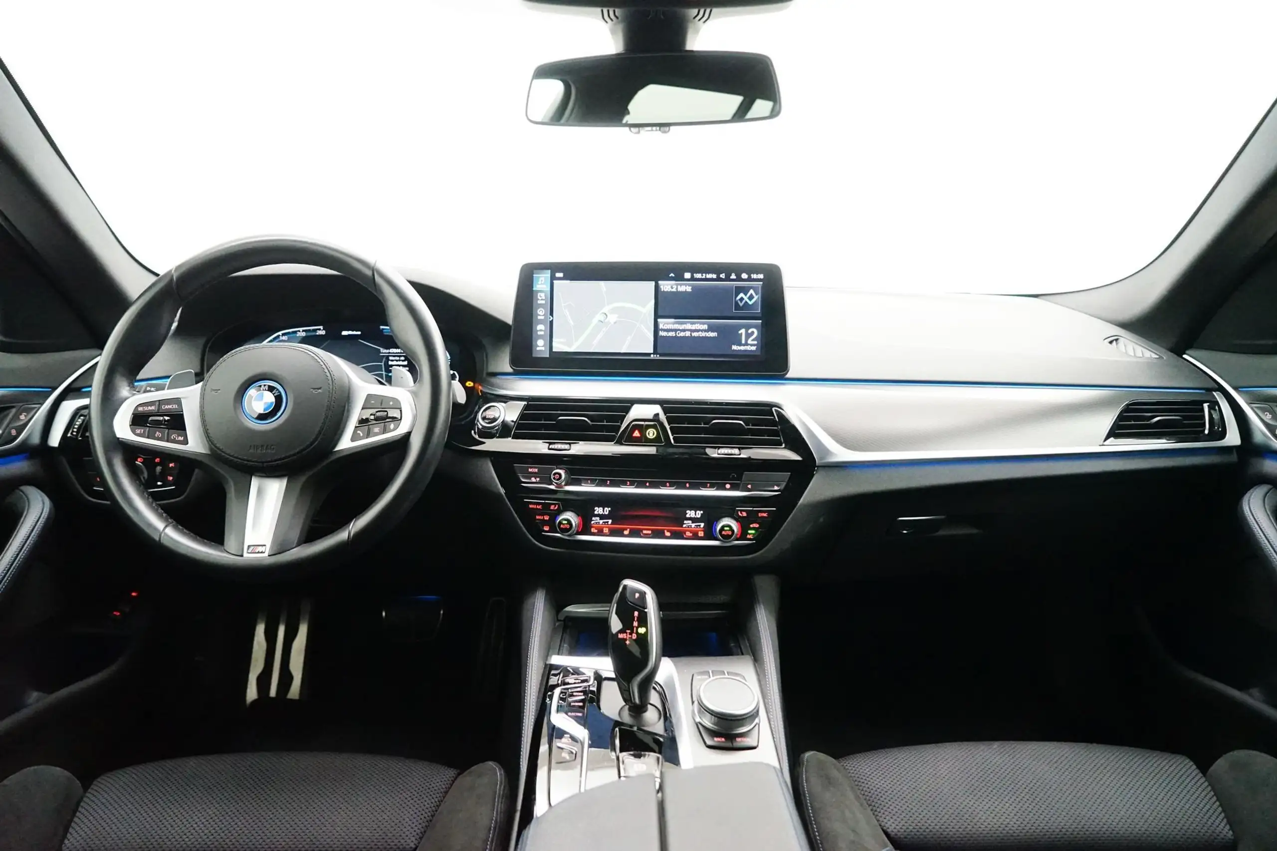 BMW - 530