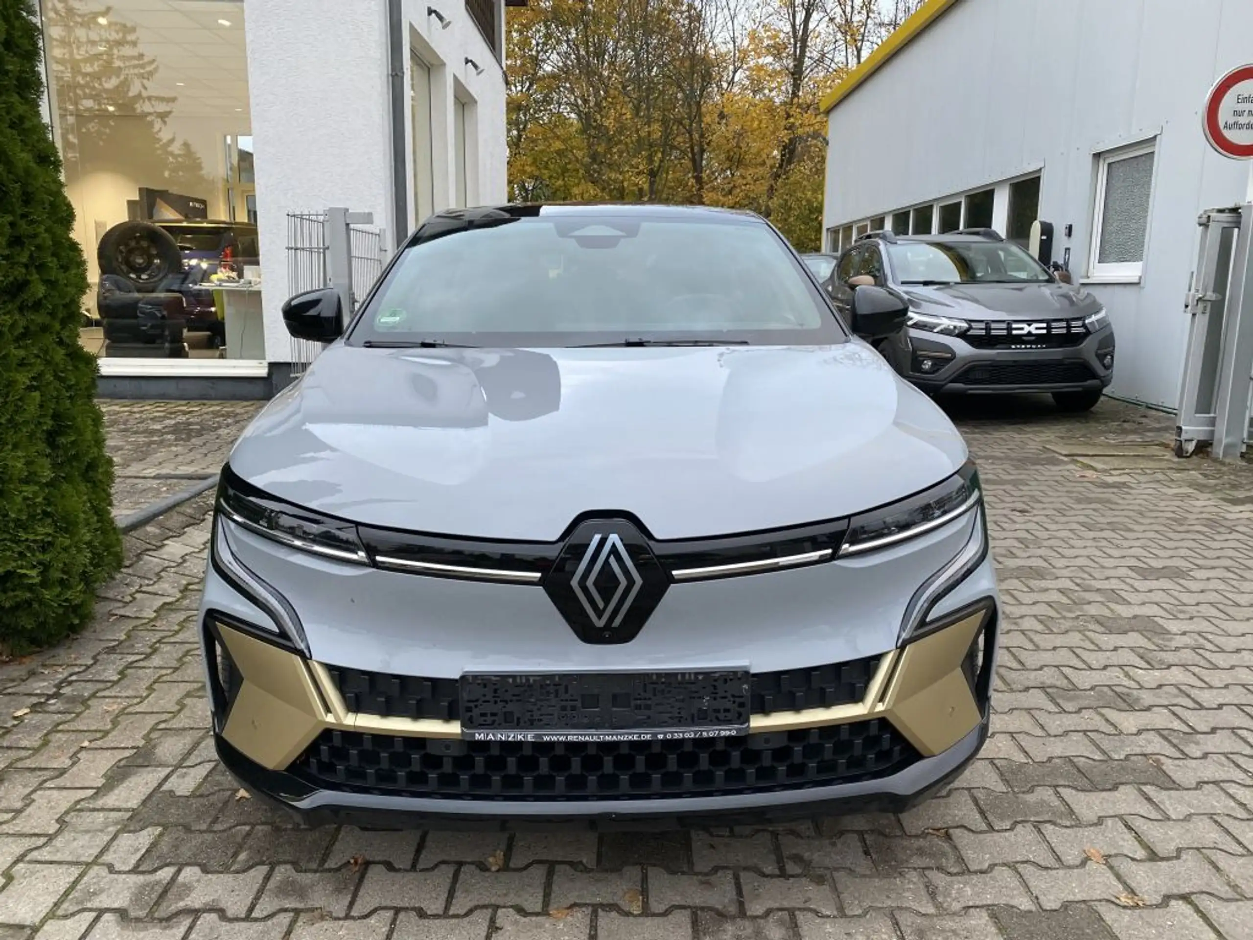 Renault - Megane E-Tech