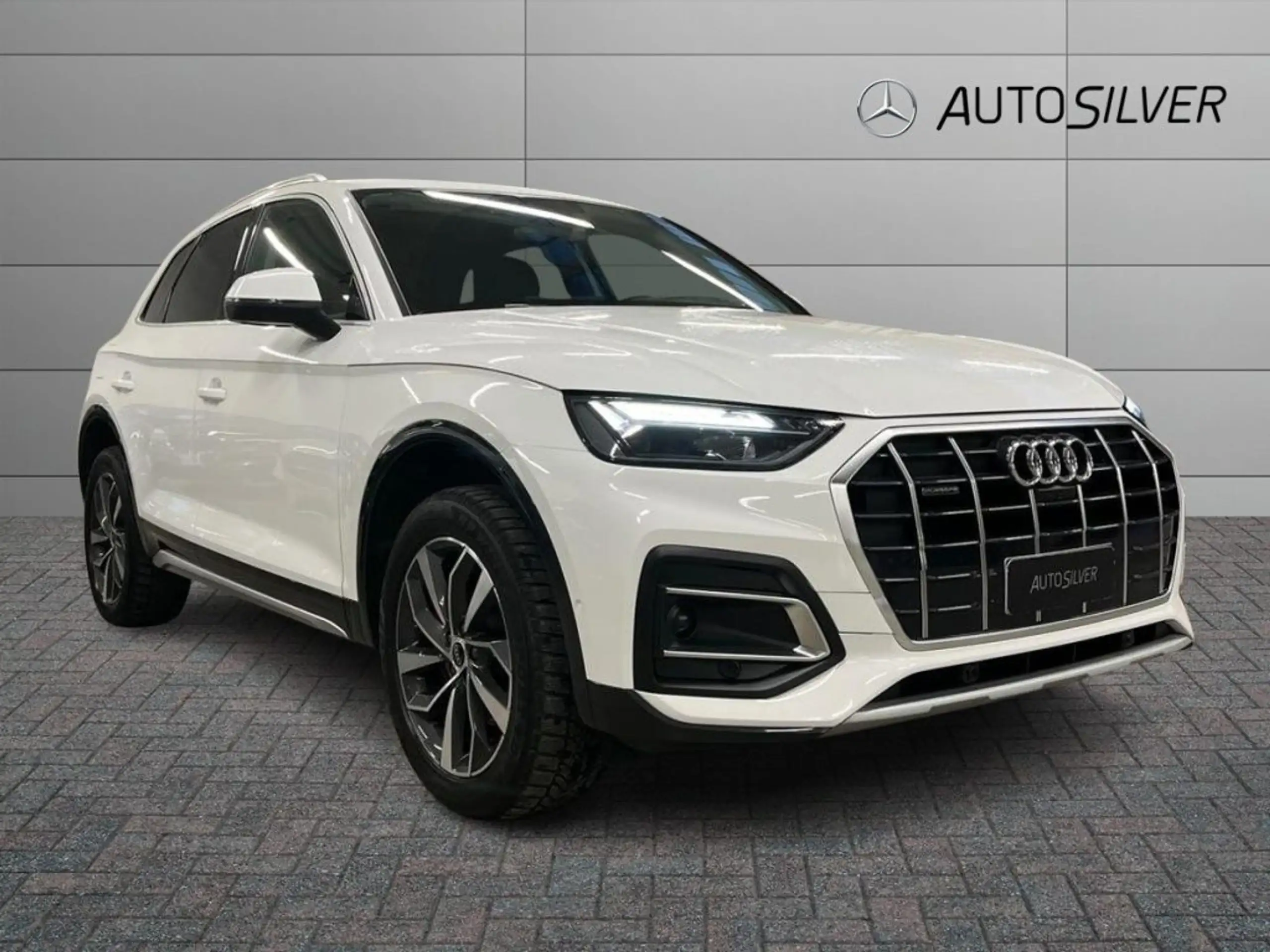 Audi - Q5