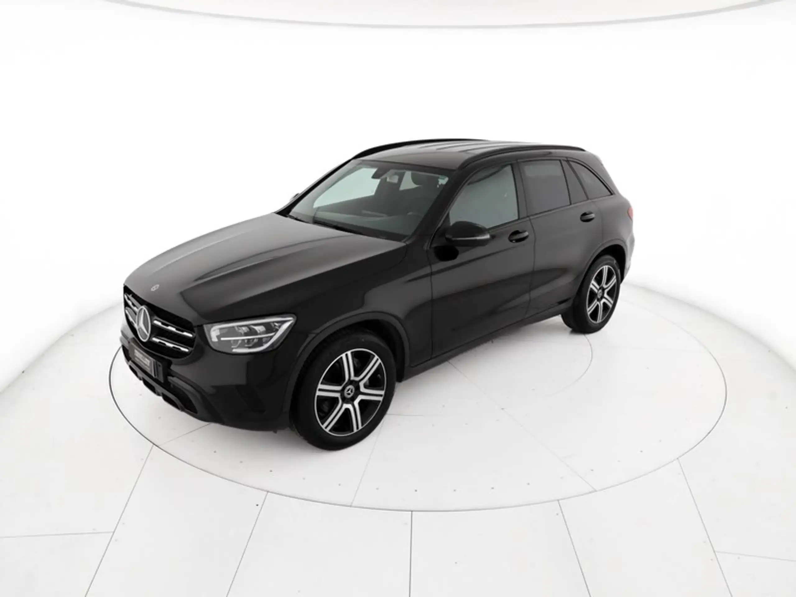 Mercedes-Benz - GLC 220