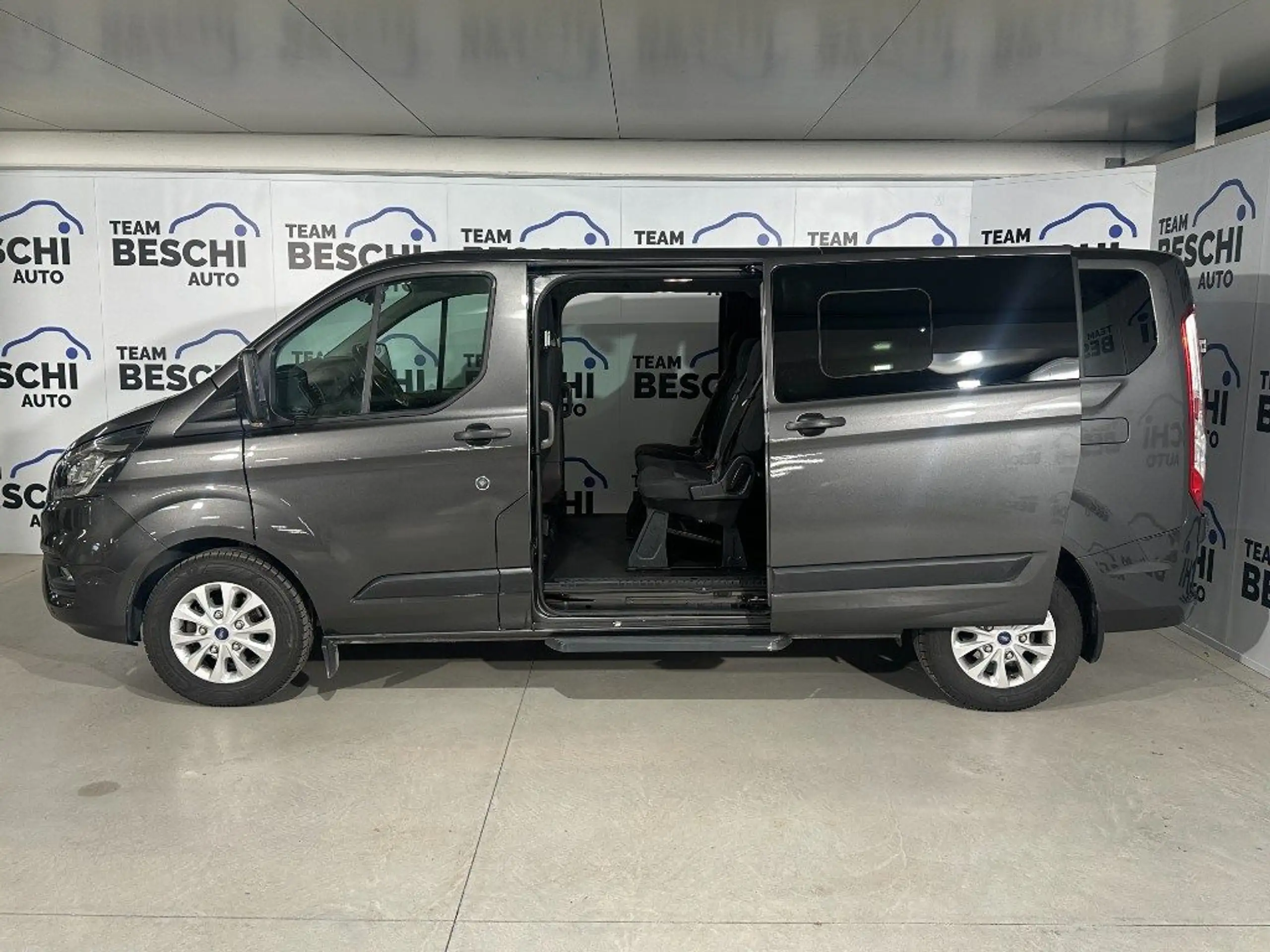 Ford - Transit Custom