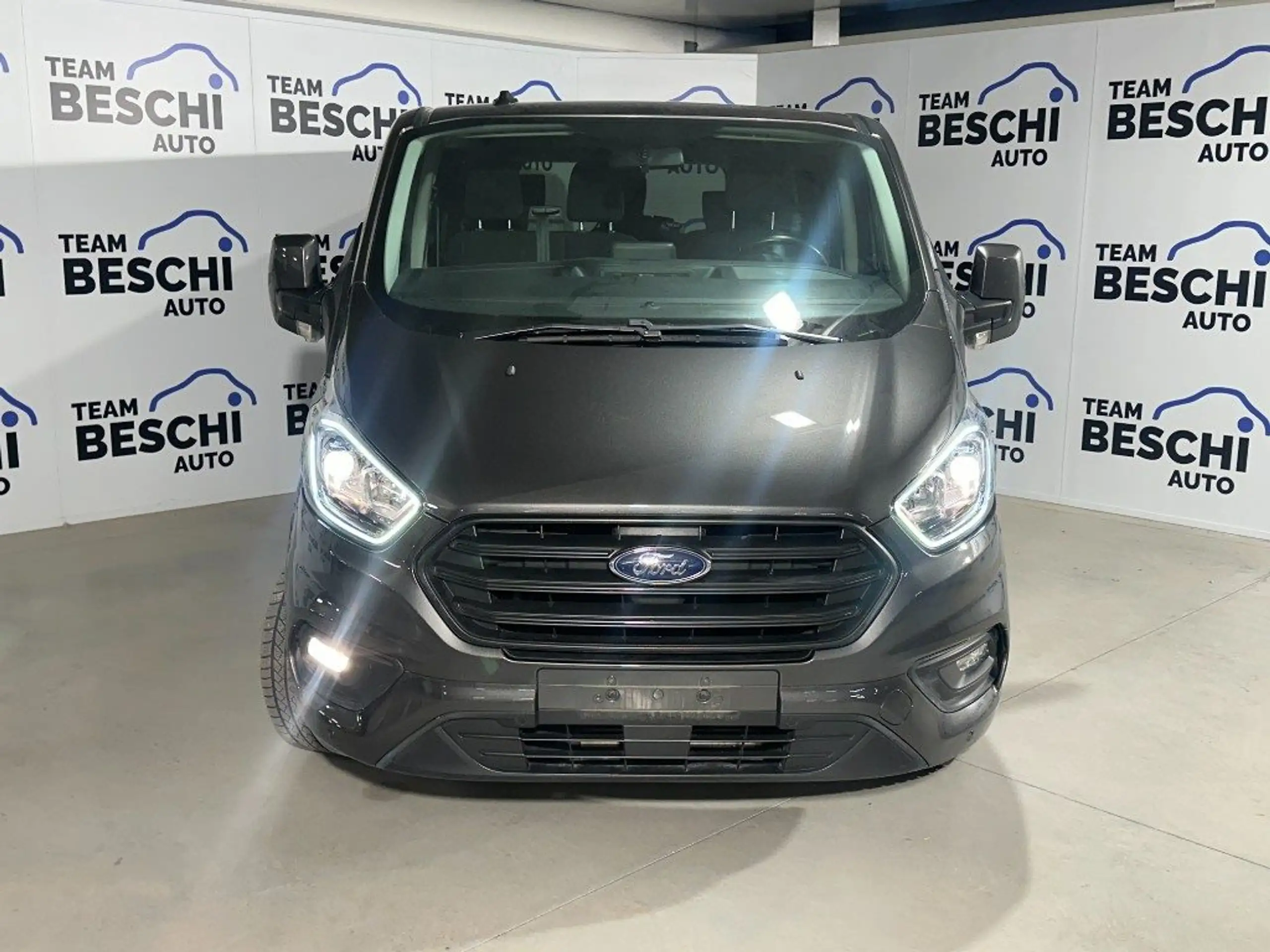 Ford - Transit Custom