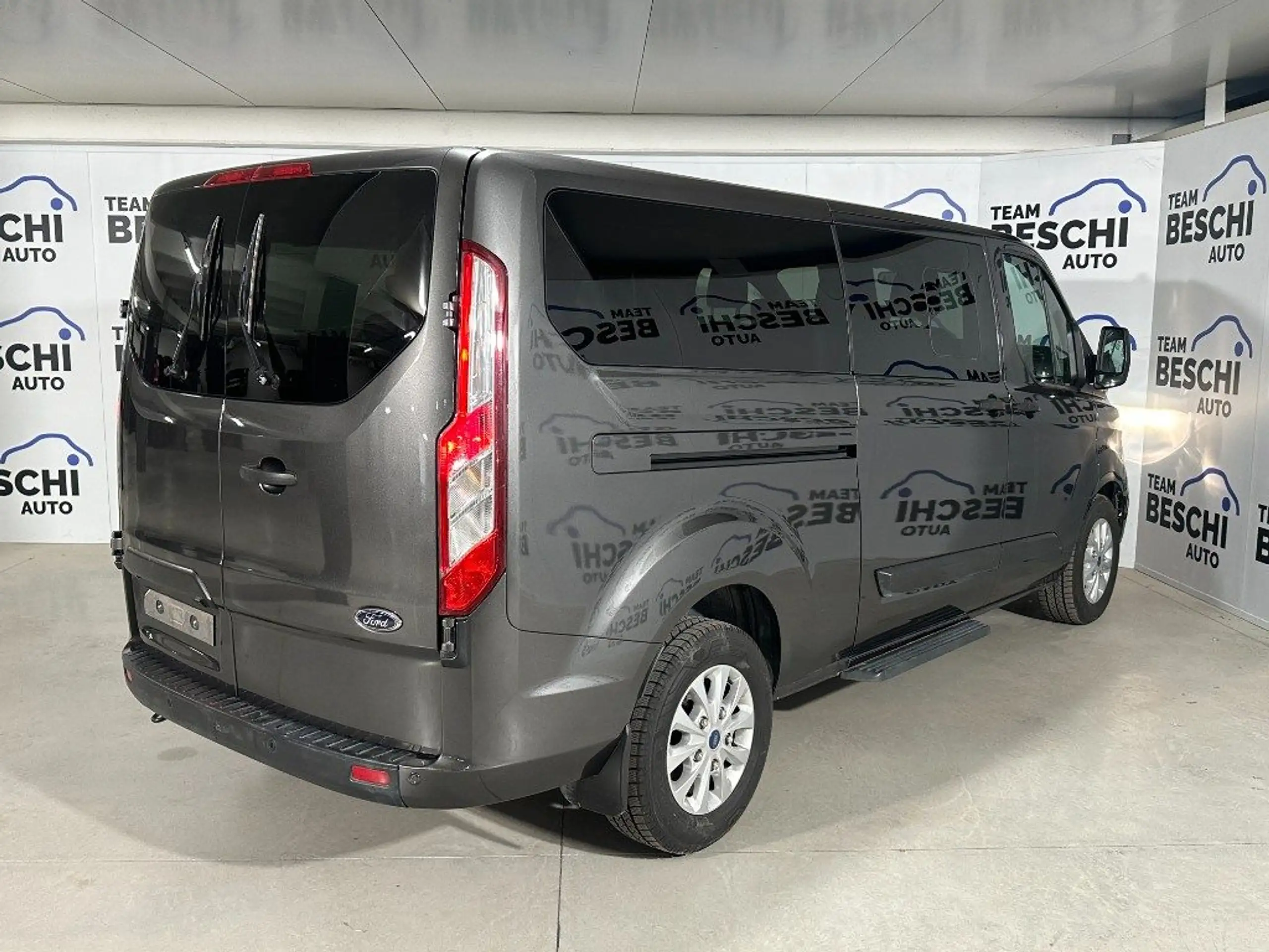 Ford - Transit Custom