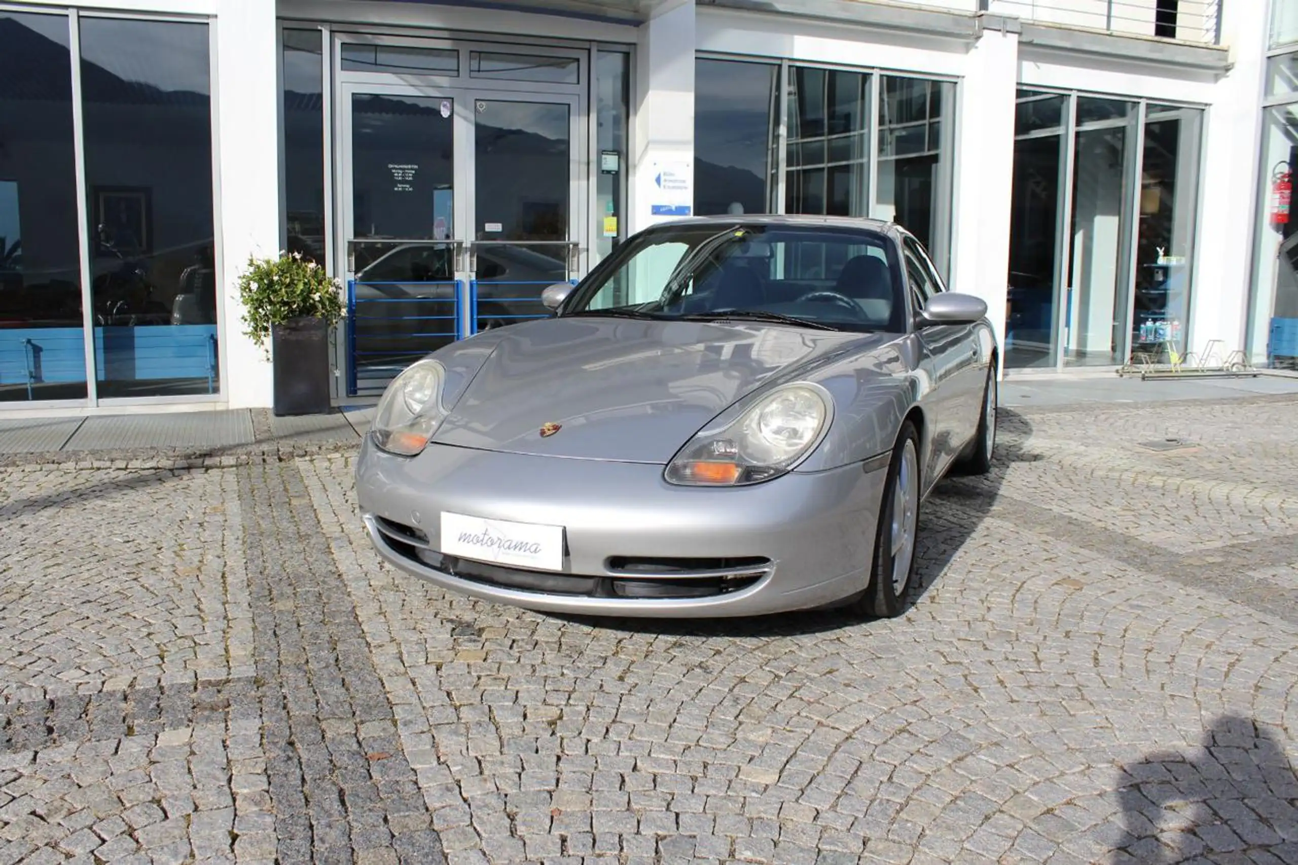 Porsche - 996