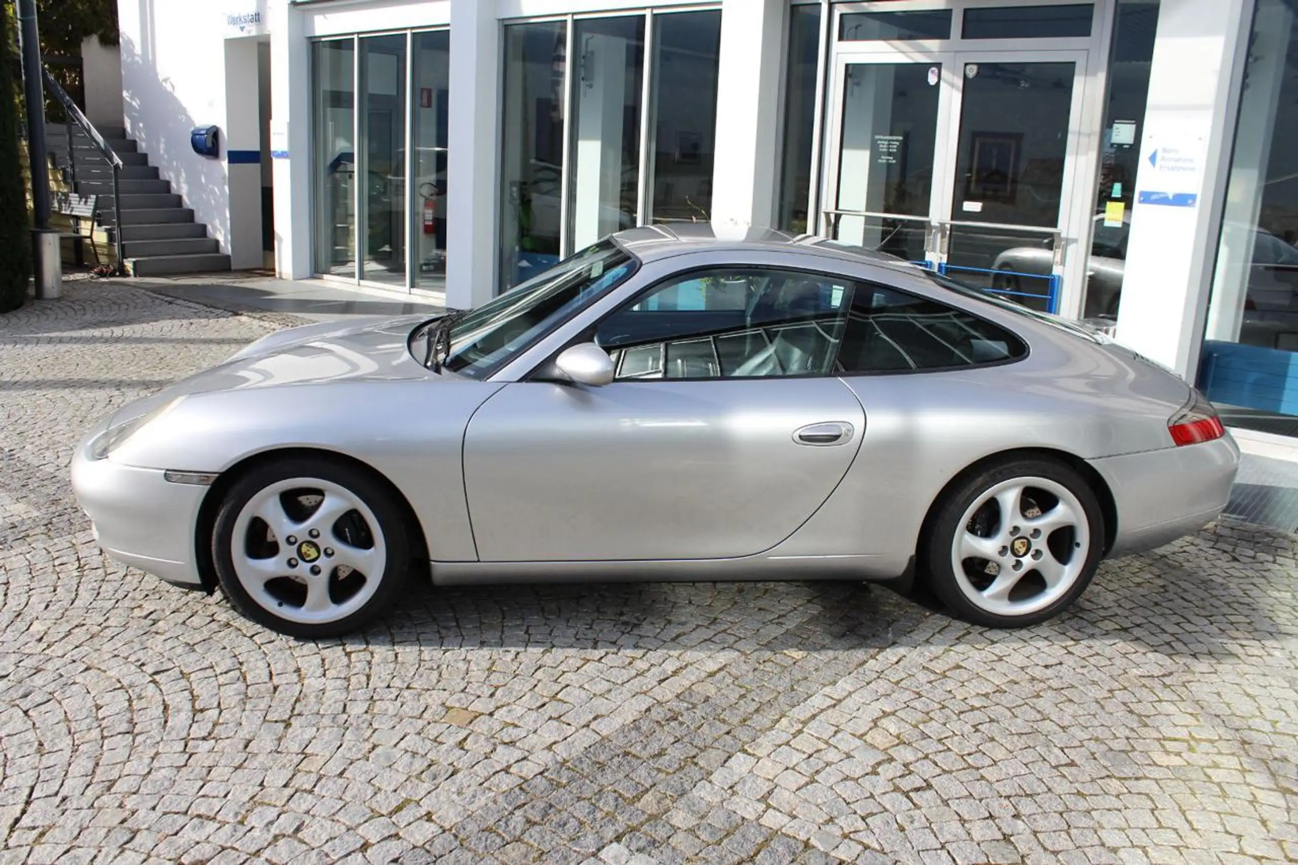 Porsche - 996