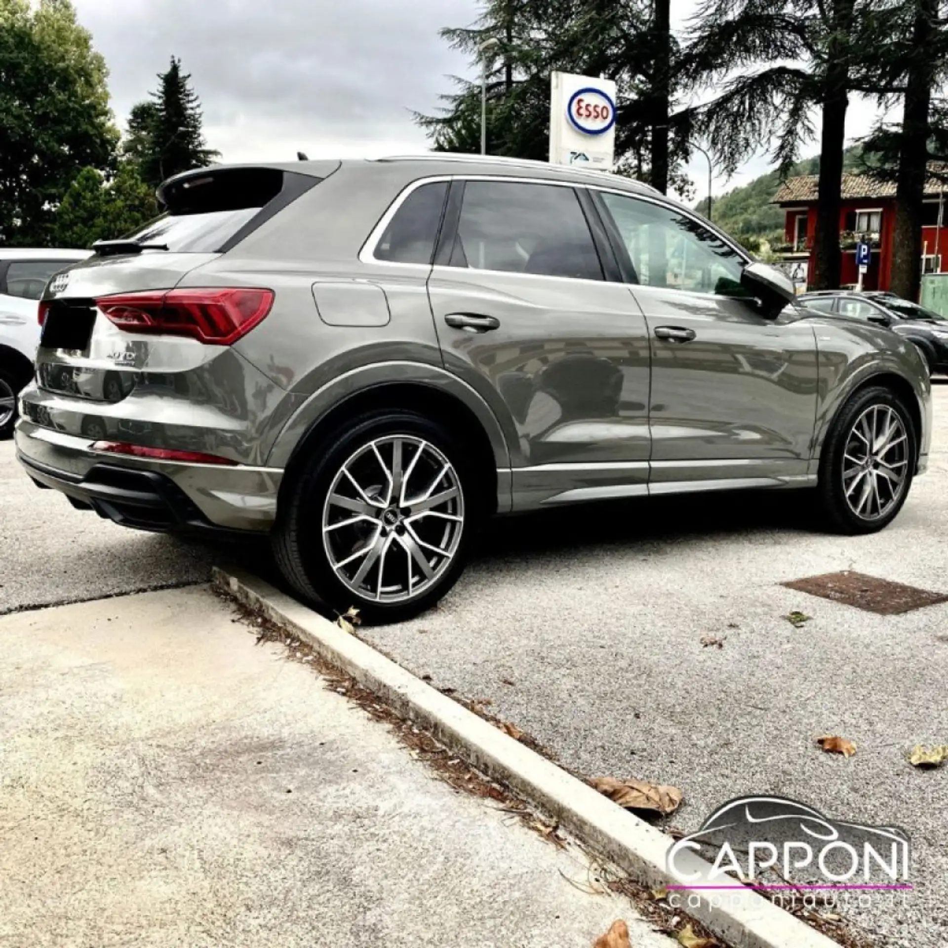 Audi - Q3