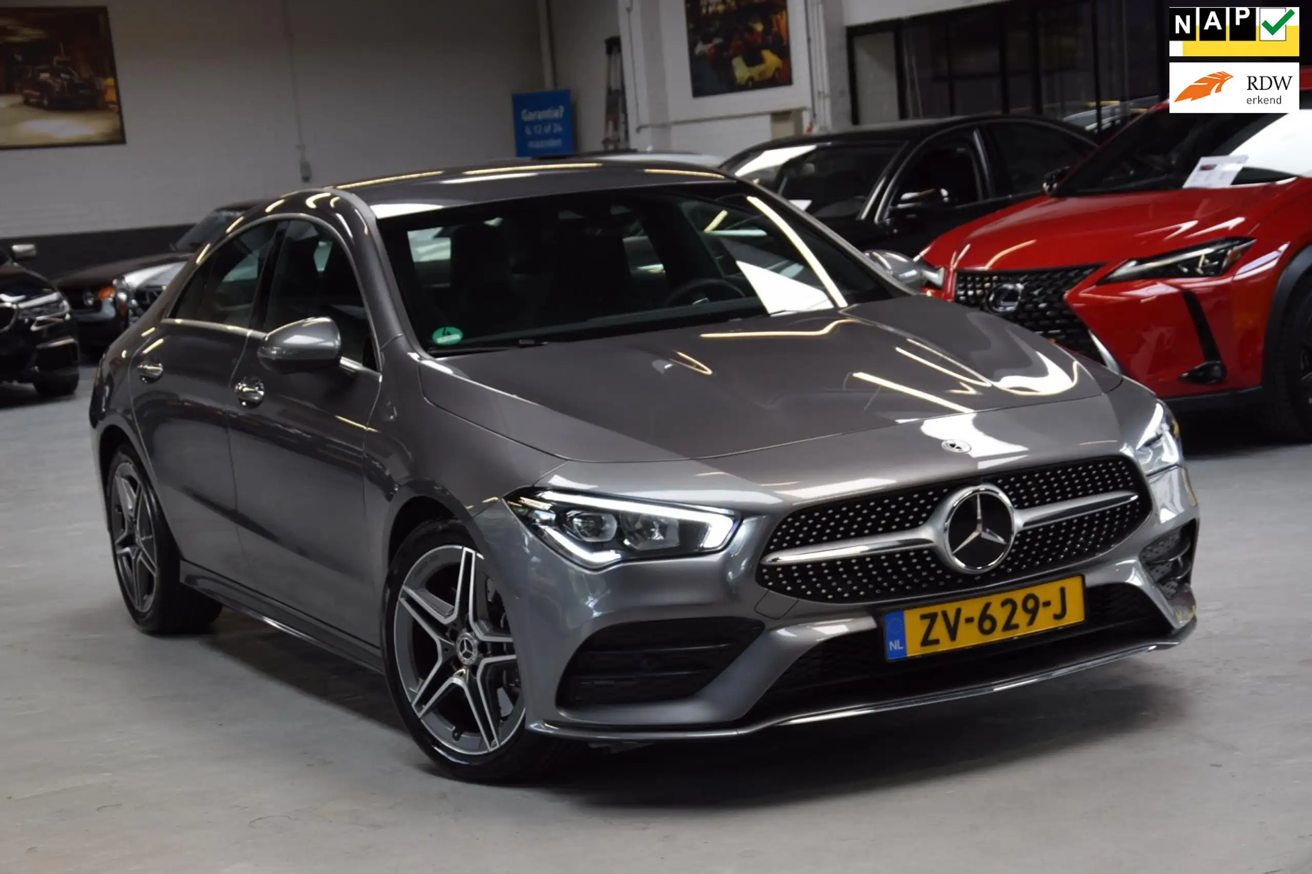 Mercedes-Benz - CLA 250