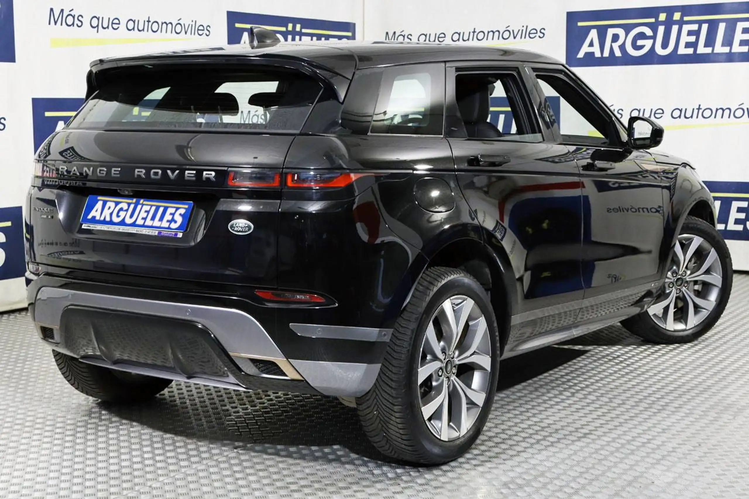 Land Rover - Range Rover Evoque