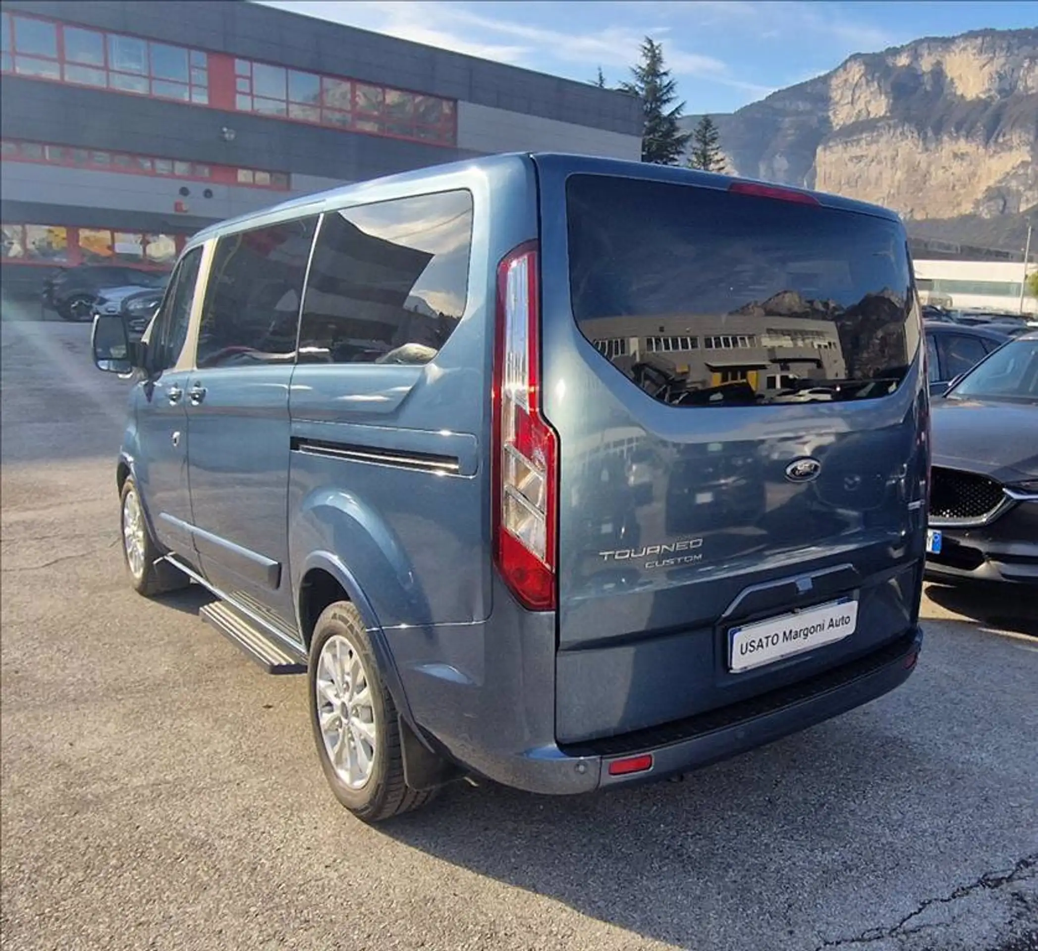 Ford - Tourneo Custom