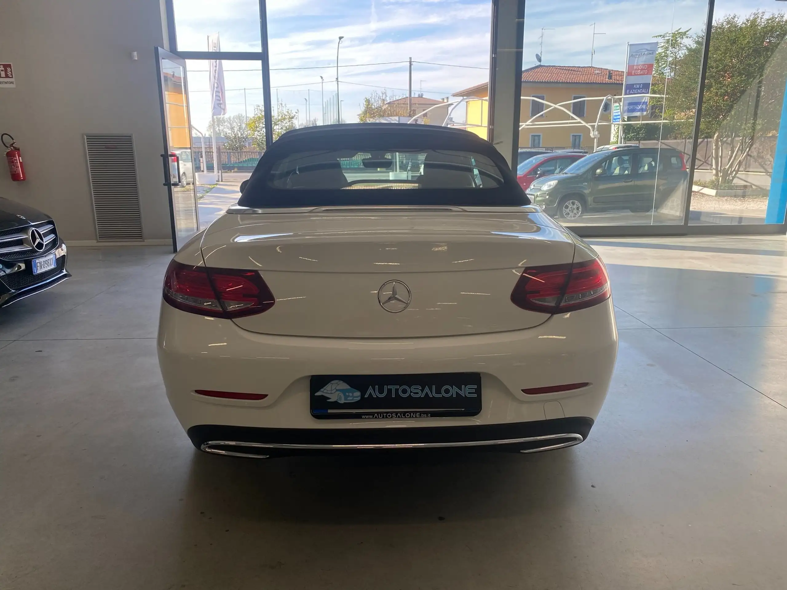 Mercedes-Benz - C 220